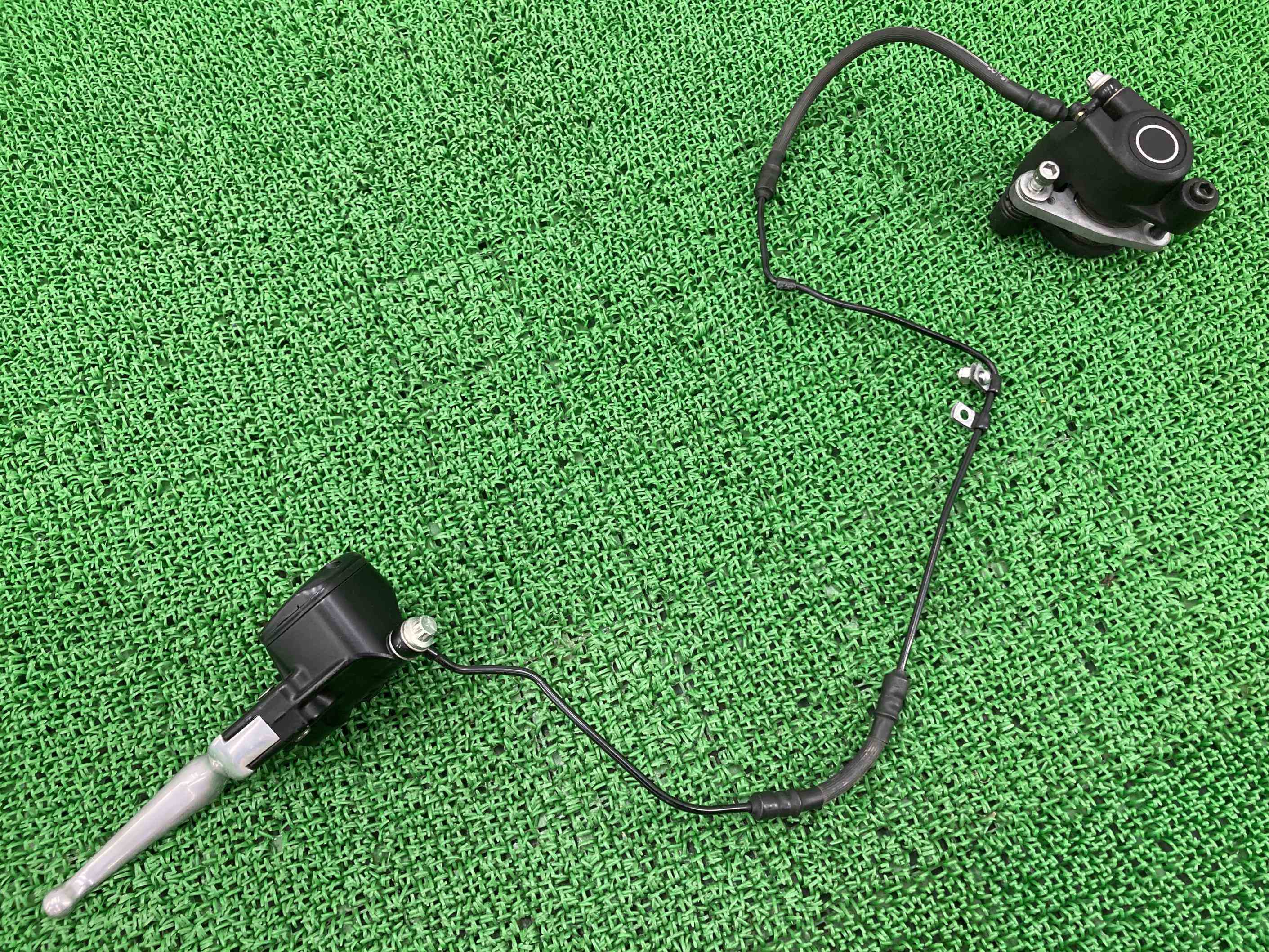 FLSTC1340 フロントブレーキマスター ハーレー 純正 バイク 部品 ブレーキレバー キャリパー エボ EVO 9 車検 Genuine 【中古】