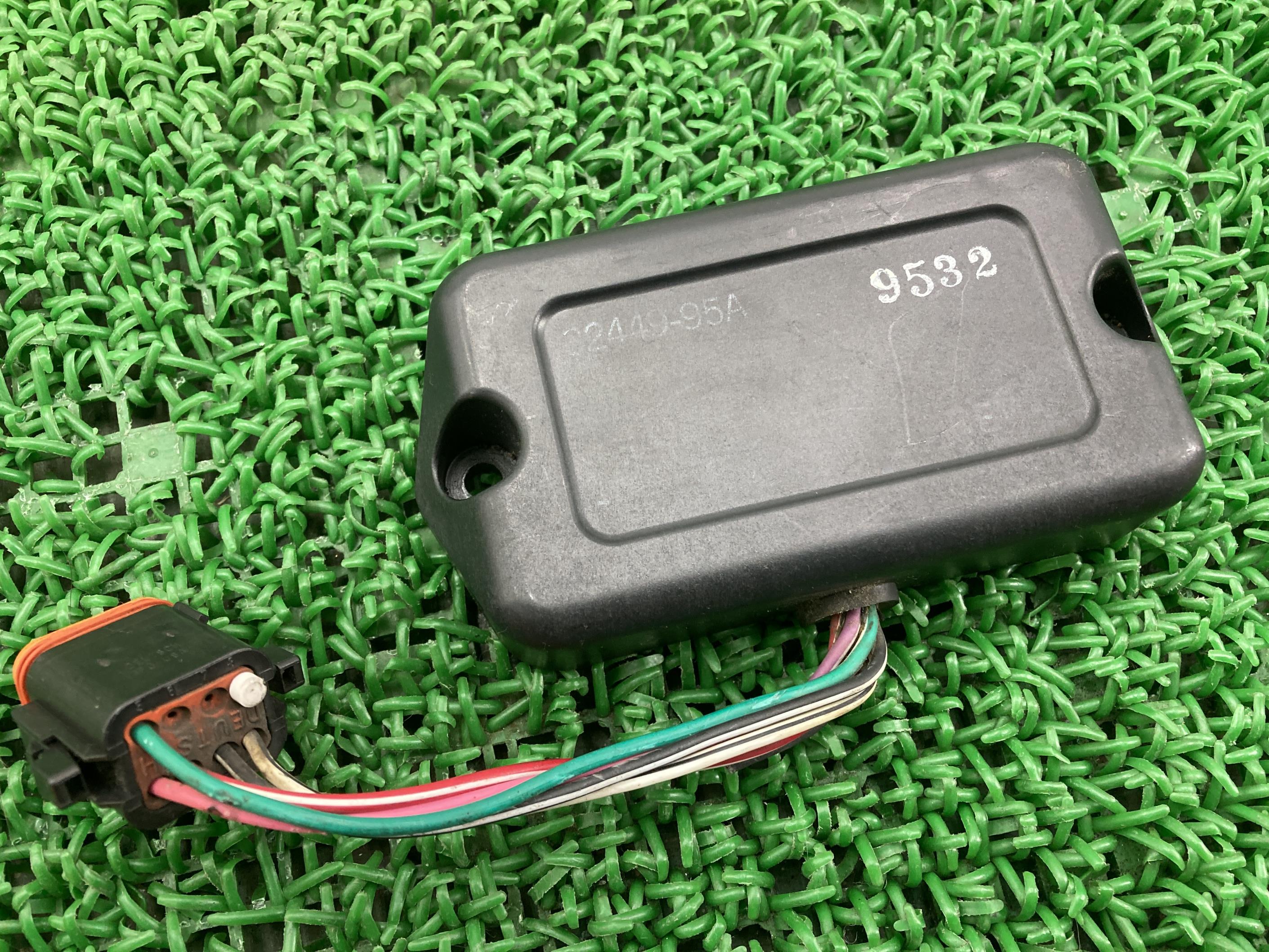 FLSTC1340 ECM ハーレー 純正 バイク 部品 ECM イグニッションモジュール 96~99年FLHR FLHTCU FLSTC 車検 Genuine FLSTF FXDL FXDWG FXSTS FLSTN FXSTC FXDS FXSTSB 【中古】|ティーエスパーツ 店