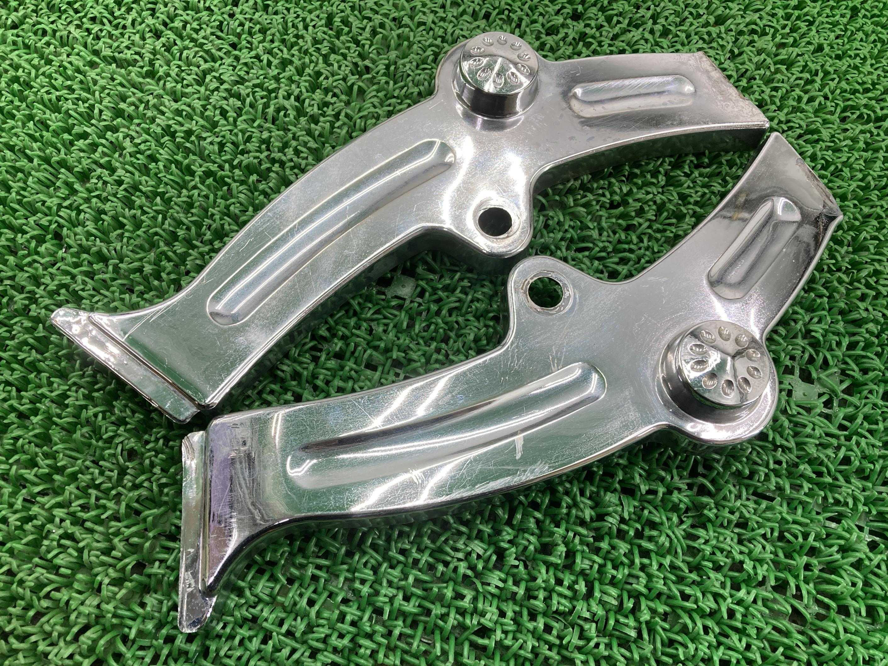 ソフテイル フレームカバー 社外 バイク 部品 FXST FLST そのまま使える カスタム素材に 修復素材に 【中古】 fH|ティーエスパーツ 店