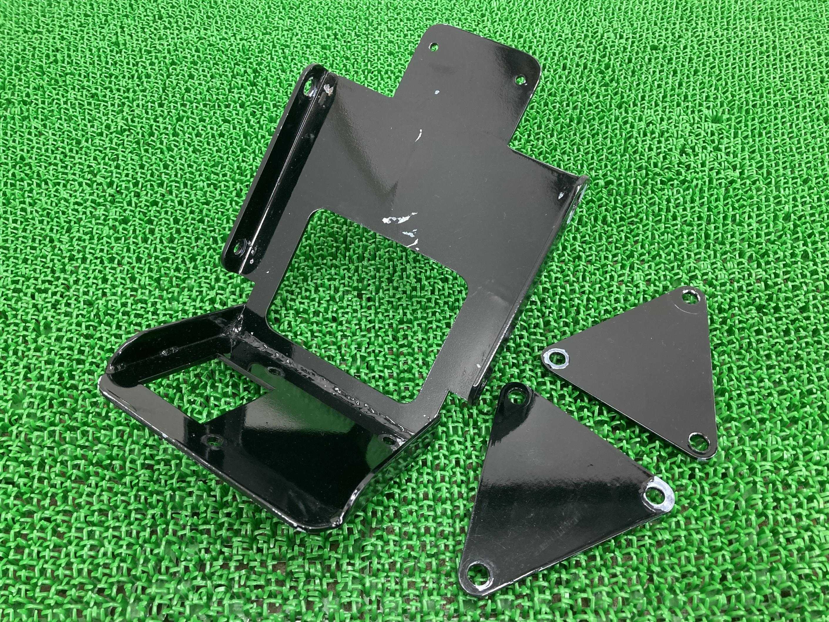 CBR1000RR ヘッドライトステー JH2SC5941BK300*** 社外 バイク 部品 2013年式外し SC59 ネイキッド仕様 ワンオフ 曲がり無し 品薄 【中古】 kE