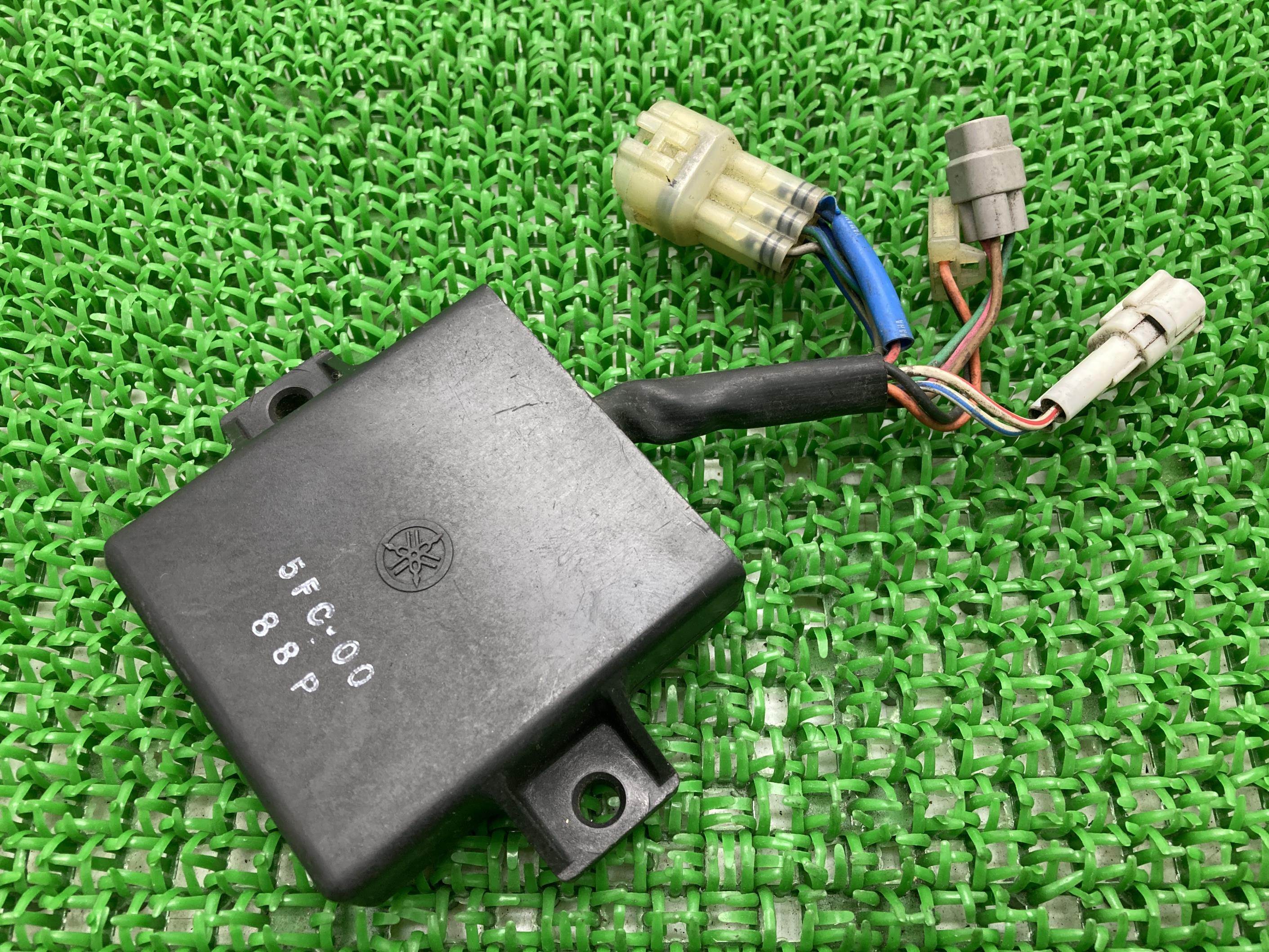 RZ50 イグナイター ヤマハ 純正 バイク 部品 CDI RA01J 機能的問題なし そのまま使える 車検 Genuine 【中古】|ティーエスパーツ 店
