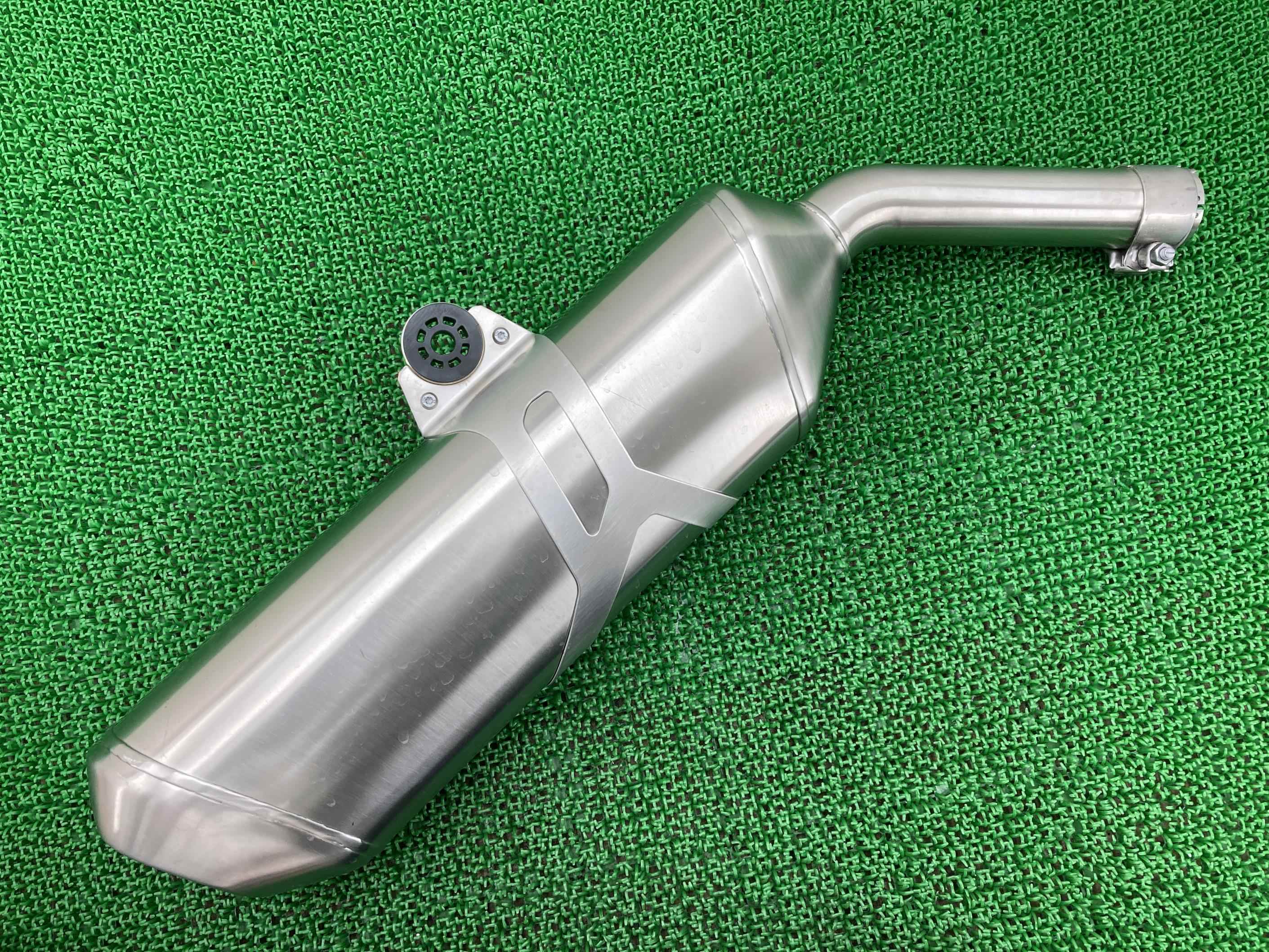 F850GS サイレンサーマフラー 8566738 BMW 純正 バイク 部品 K81 コケキズ無し 品薄 希少品 車検 Genuine 【中古】 Hj
