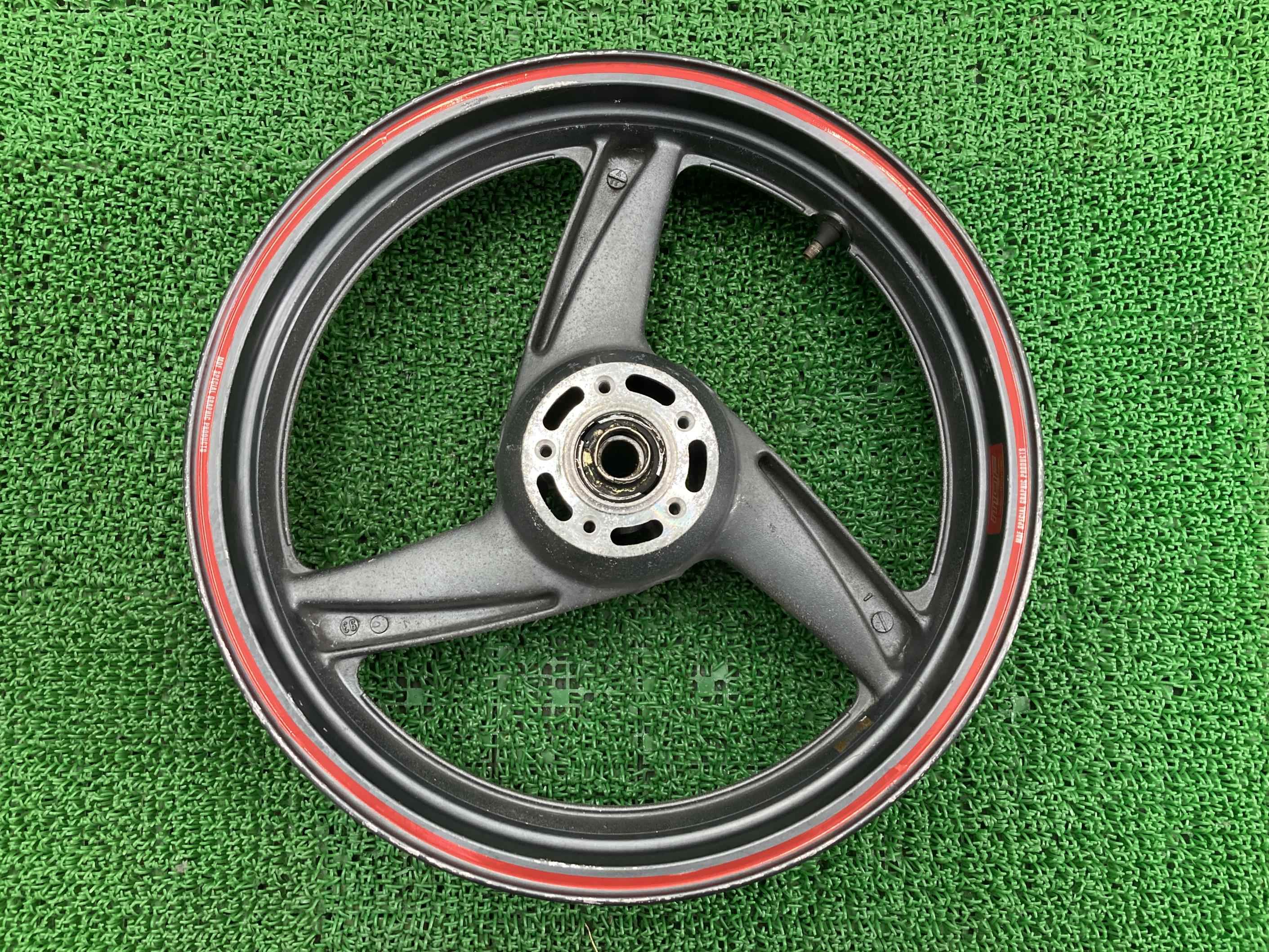 ZZ-R400 フロントホイール 灰 カワサキ 純正 バイク 部品 ZX400N 割れ欠け無し 歪み無し 修復素材に ペイント素材に 車検 Genuine 【中古】