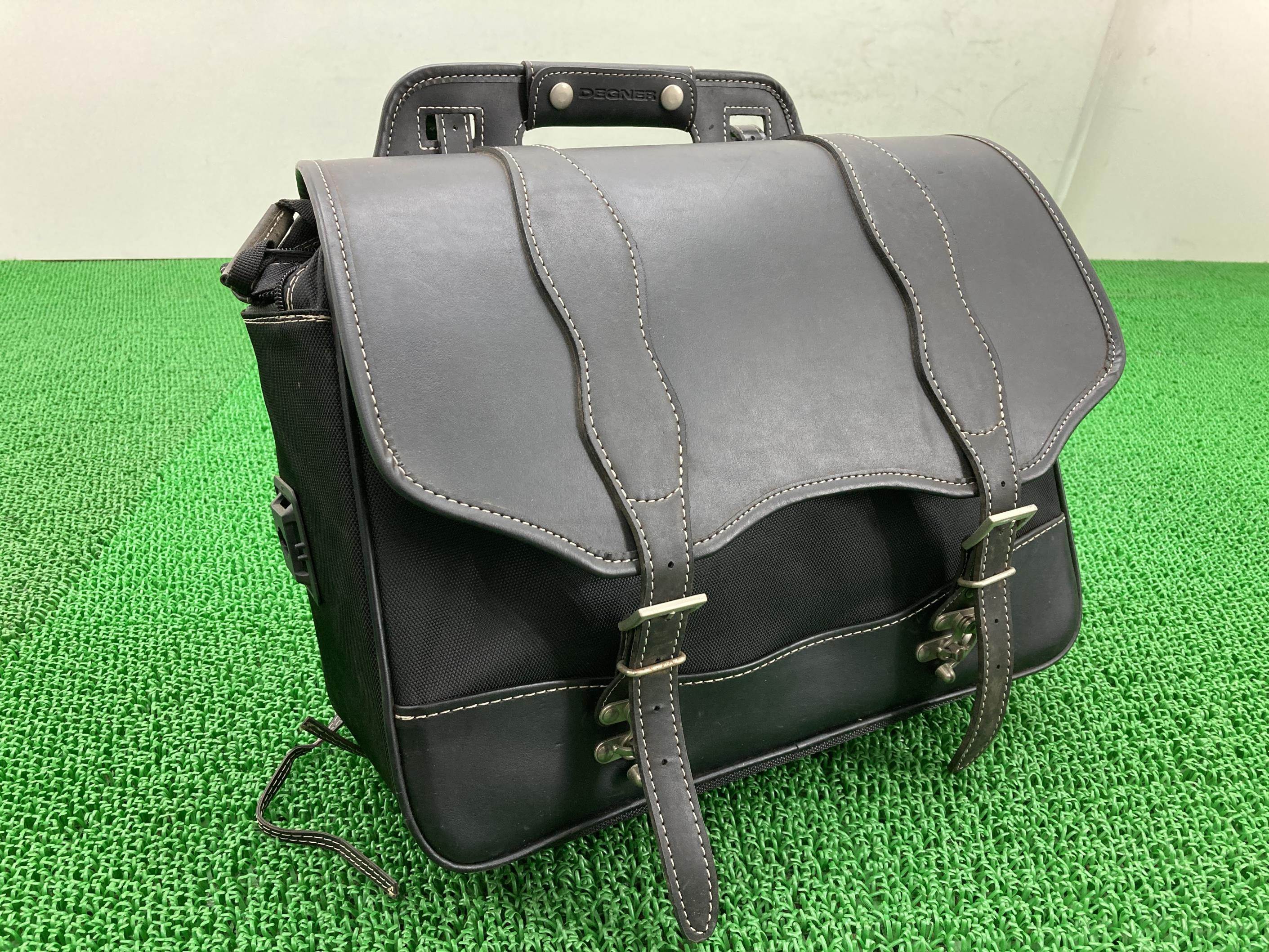 デグナー製 サイドバッグ 片側 社外 バイク 部品 ハーレー バルカン スティード ドラッグスター シャドウなどに 破れ無し ドラッグスター400 スティード400 バルカン400 ドラッグスター250 ドラッグスター400クラシック XL1200R 【中古】 Ch