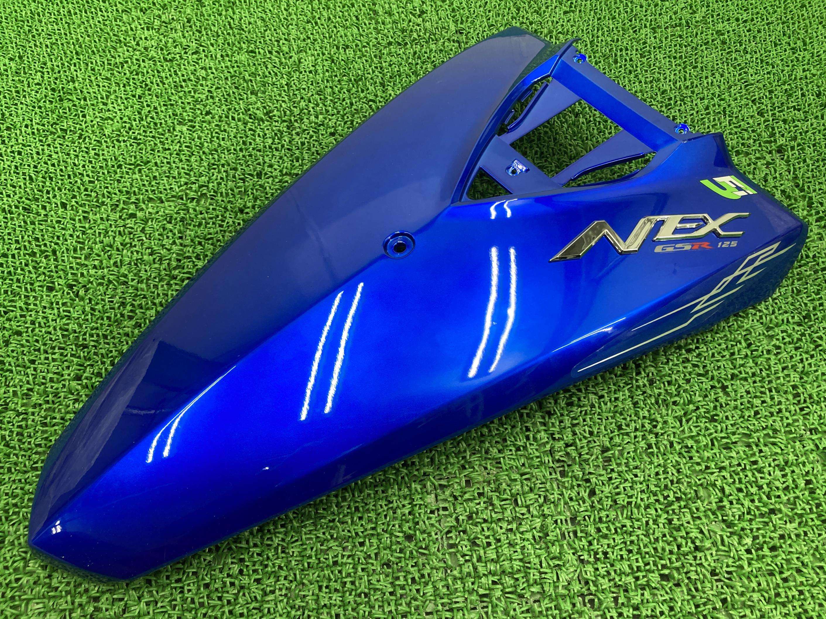GSR125NEX フロントカバー 青M 在庫有 即納 スズキ 純正 新品 バイク 部品 未使用 UT125 フロントレッグシールド 割れ欠け無し そのまま使える 車検 Genuine|ティーエスパーツ 店