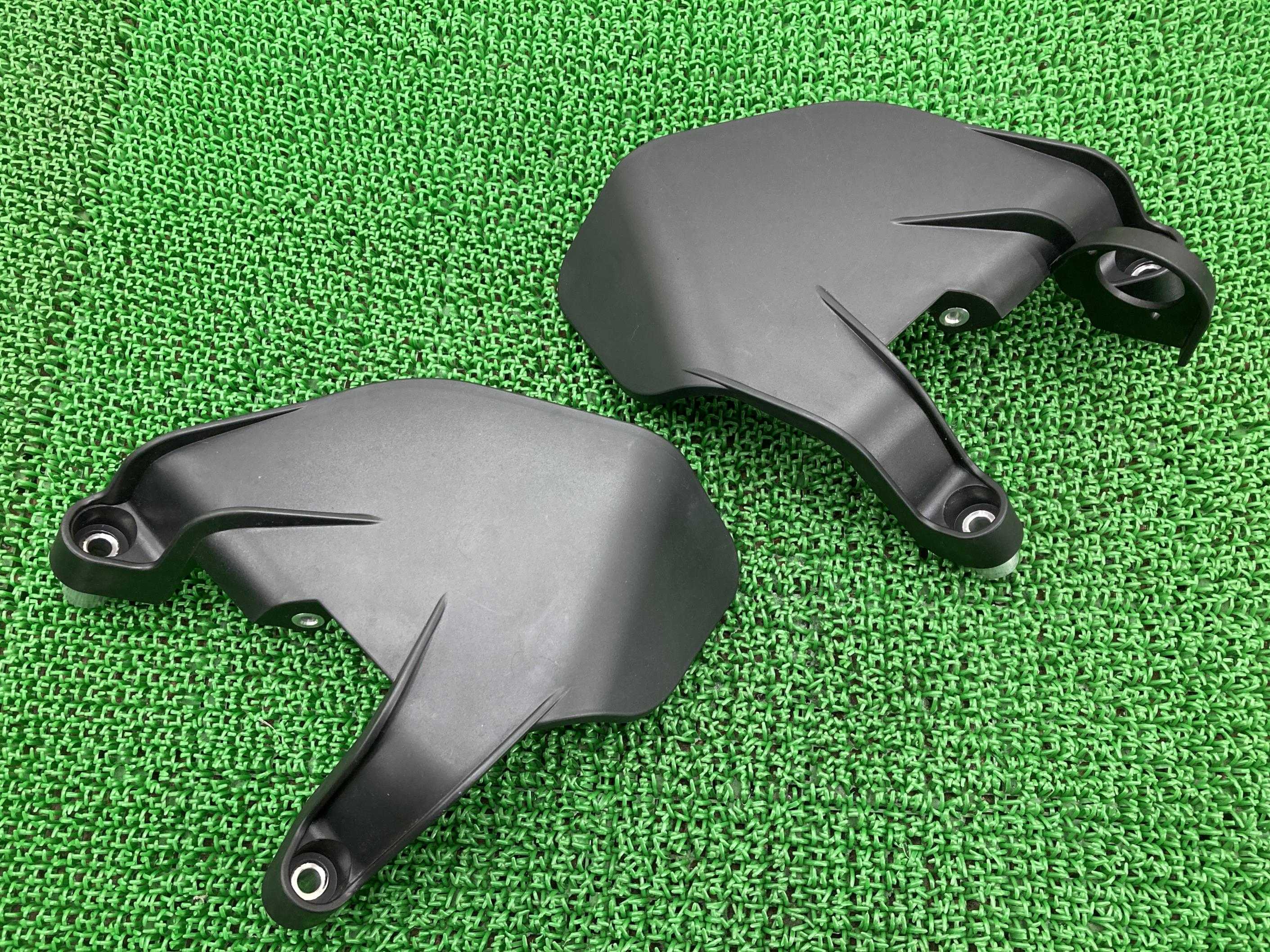 1190アドベンチャー タンクプロテクター 左右 KTM 純正 バイク 部品 1090アドベンチャー 1290スーパーアドベンチャーS 割れ欠け無し 車検 Genuine 【中古】 12
