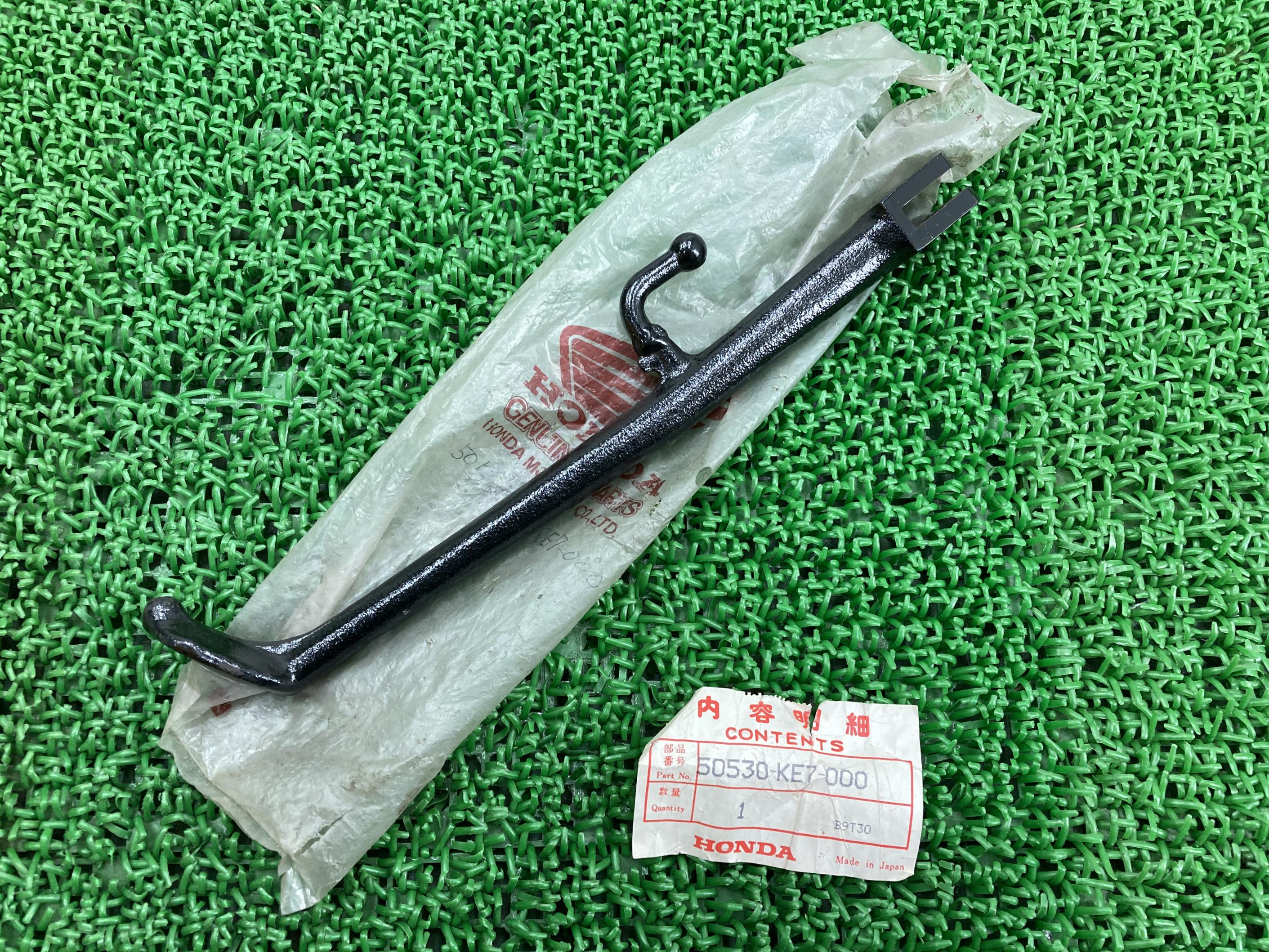 北海道ギフトコンシェルジュYahoo 店パターマット ポータブル ゴルフ練習マット パター練習マット 穴あり 用 家 オフィス-緑-Bパター付き