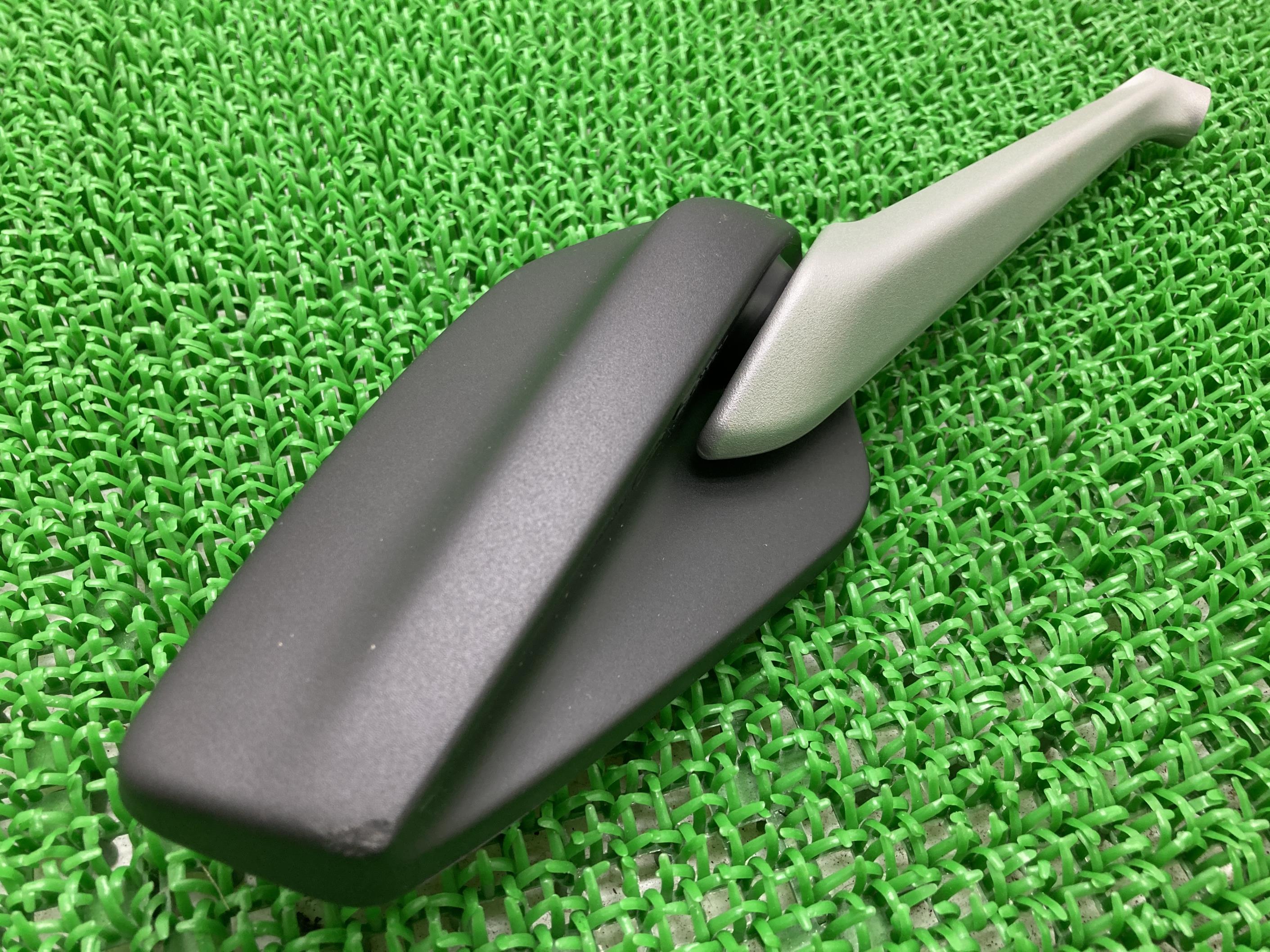 高級 ディアベル1200 ミラー 右 ドゥカティ 純正 バイク 部品 割れ欠け無し 修復素材に そのまま使える 車検 Genuine 中古  trofej-dinamo.hr