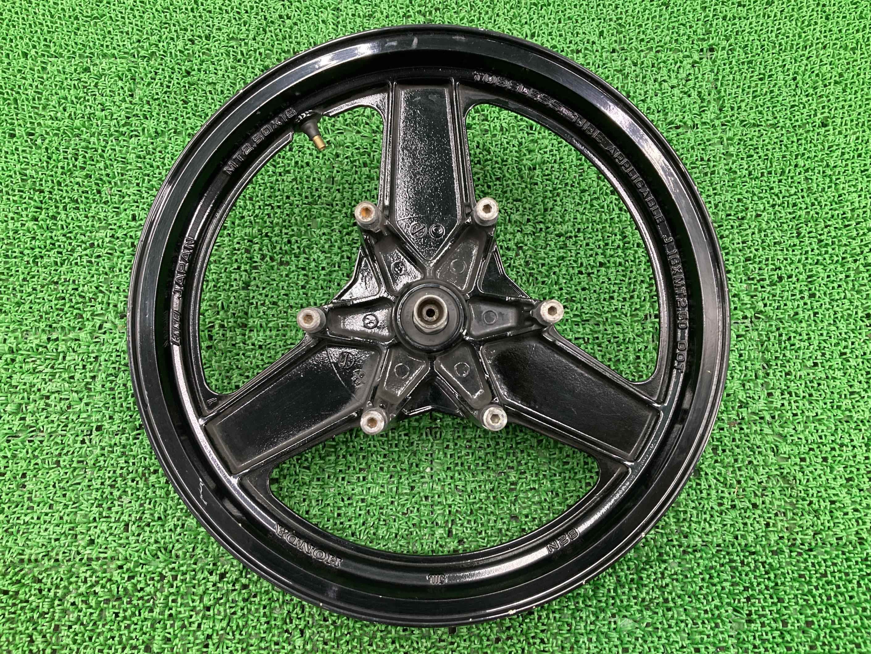 CBR400F フロントホイール NC17-1050*** ホンダ 純正 バイク 部品 NC17 振れ無し 歪み無し 修復素材に 16x2.50 車検 Genuine 【中古】