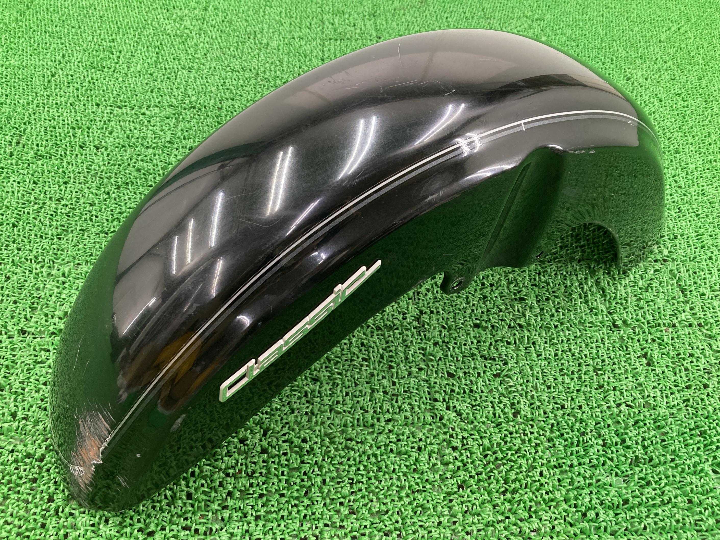 ドラッグスター400クラシックフロントフェンダー黒MVH01J-020***ヤマハ純正バイク部品2006年式外しVH01J修復素材やペイント素材に車検Genuine【中古】｜ティーエスパーツ　店