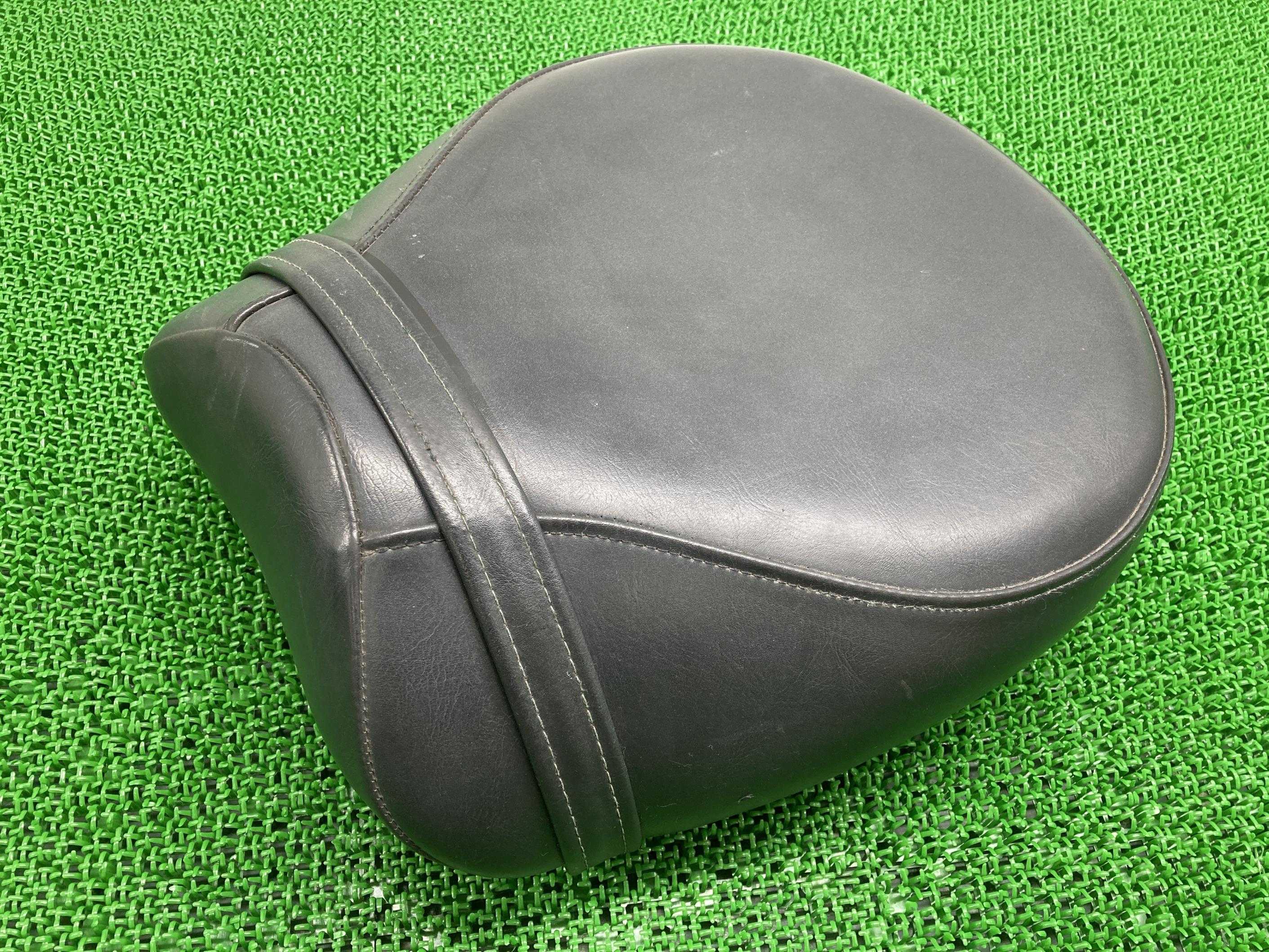 バルカン1500ノマド タンデムシート カワサキ 純正 バイク 部品 VN1500G シートベース良好 ノーマルシート 車検 Genuine 【中古】 98|ティーエスパーツ 店
