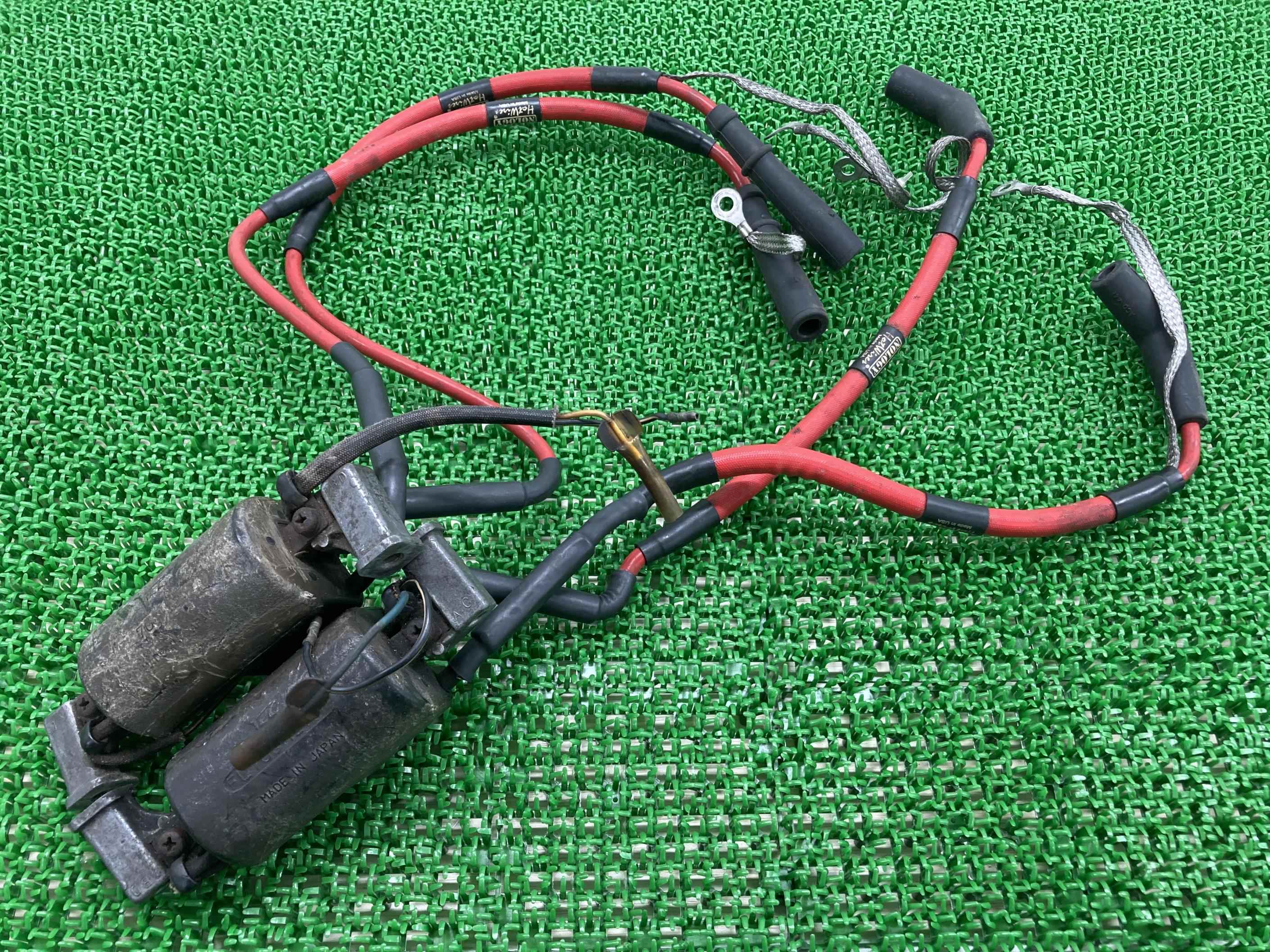 CB400F イグニッションコイル ホンダ 純正 バイク 部品 旧FOUR NOLOGY製ホットワイヤープラグコード 品薄 希少品 車検 Genuine 【中古】