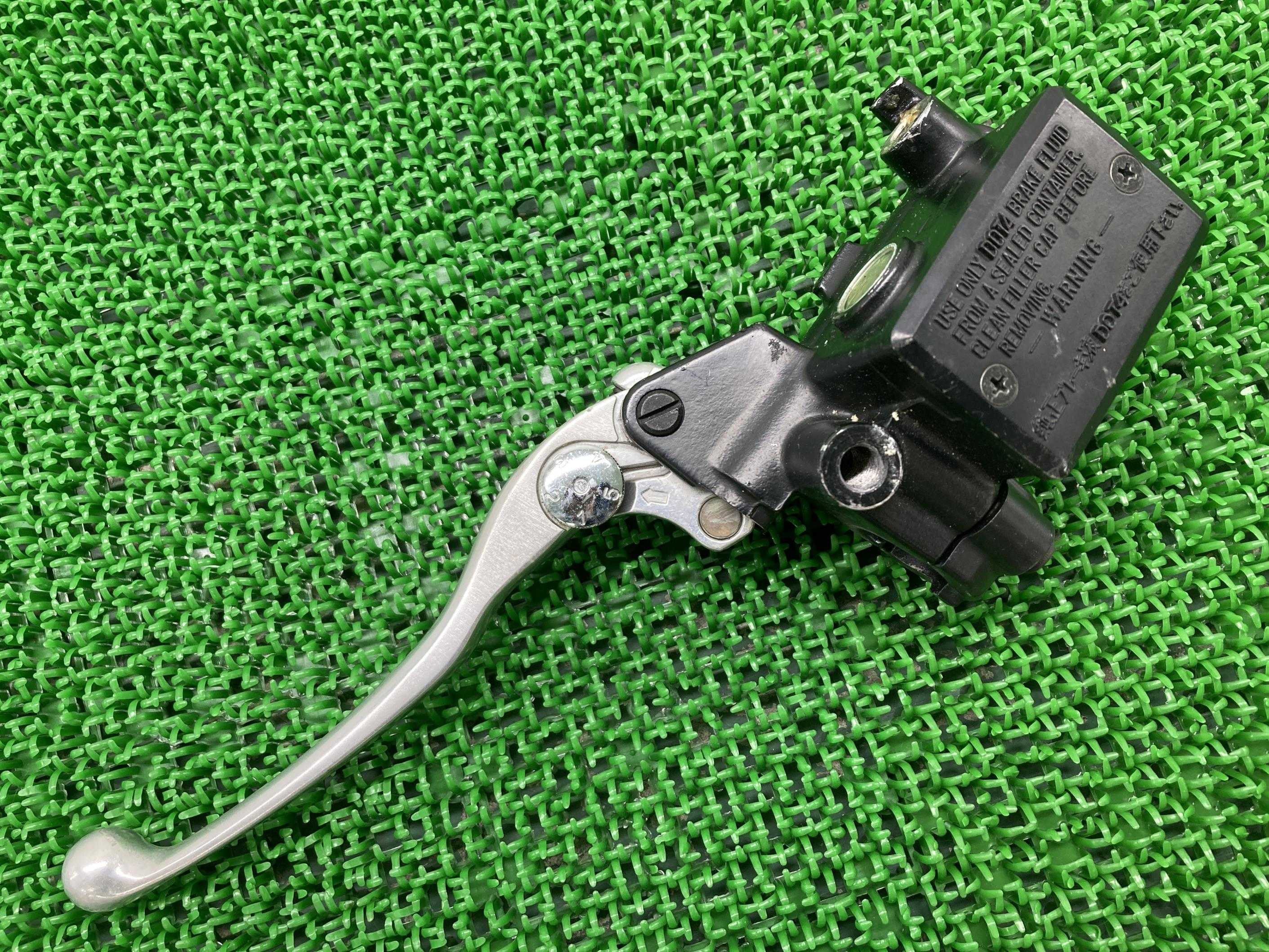 XJR1300クラッチマスターヤマハ純正バイク部品RP01J割れ欠け無しクラッチレバー品薄希少品車検Genuine【中古】 62|ティーエスパーツ 店