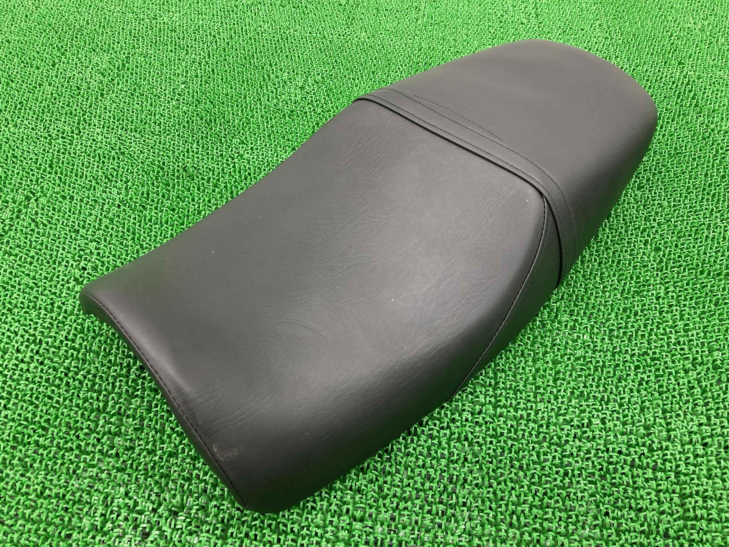 CB400SFシート社外バイク部品2002年式外しNC39-1031***NC42VTECノーマルタイプシートシートバンド【中古】 37|ティーエスパーツ 店