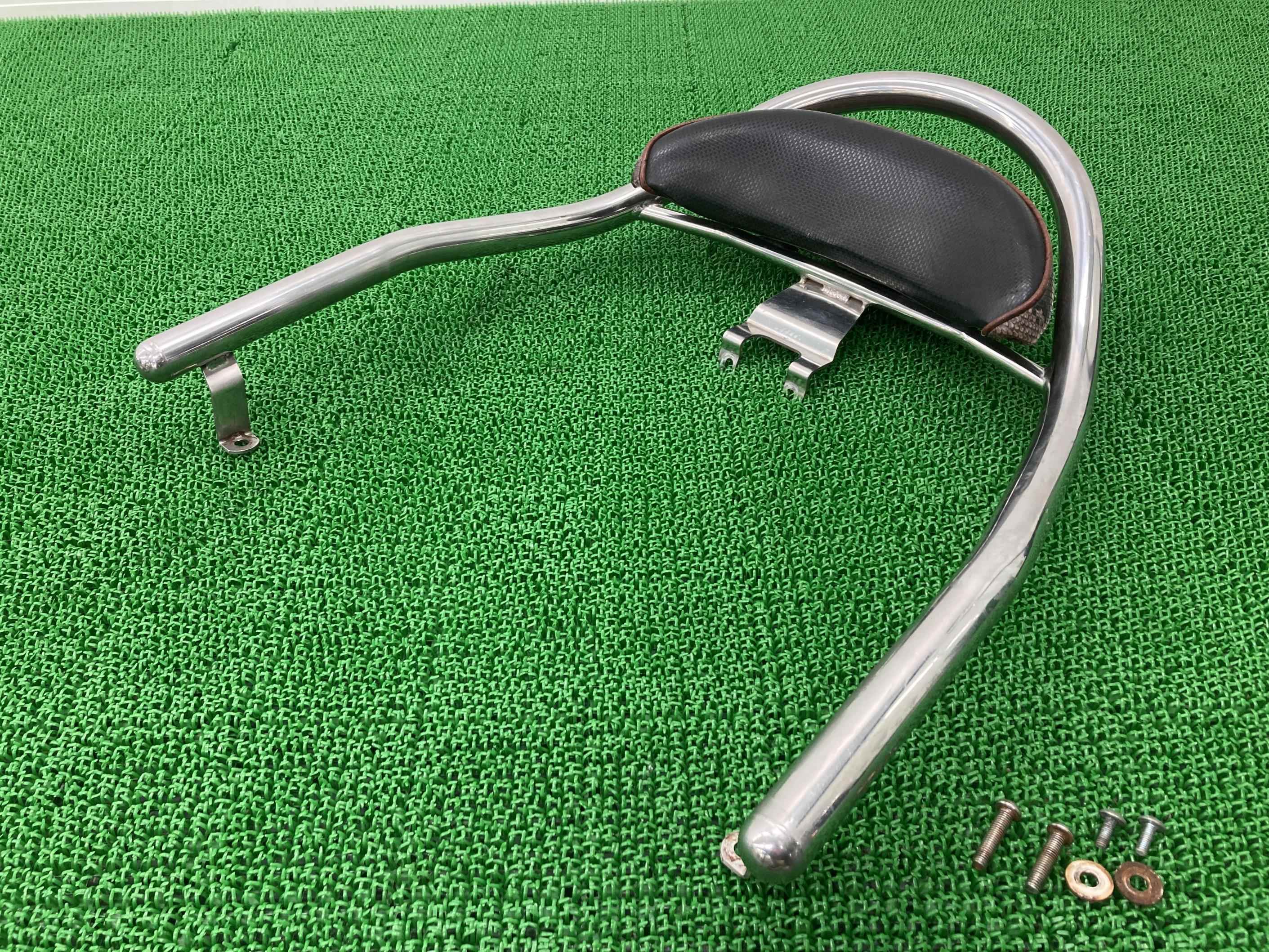 ハリケーン製スカイウェイブグラブバーCJ44A-100***社外バイク部品2007年式外しCJ44ACJ45ACK44ACK45Aバックレスト付きタンデムバー【中古】 60