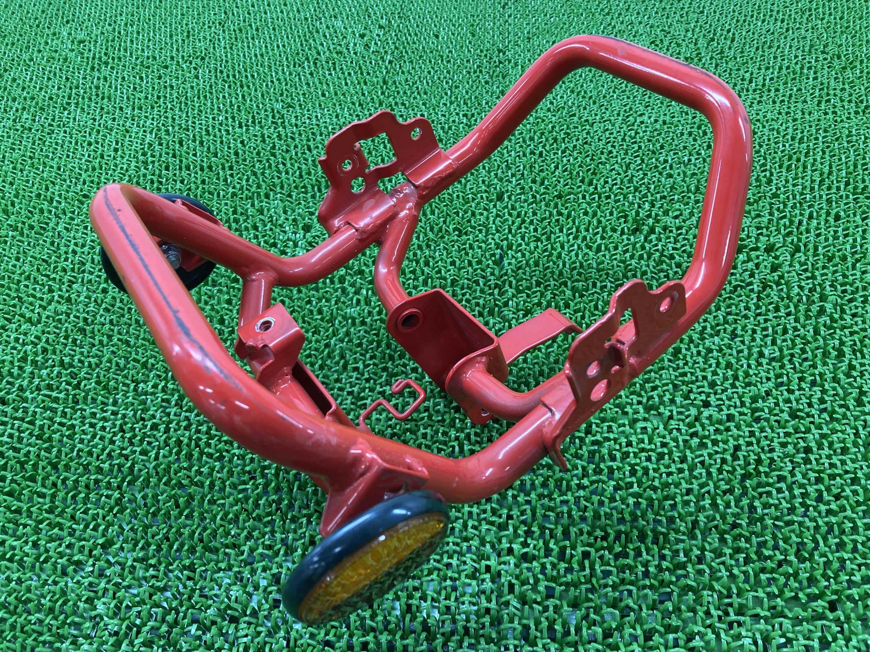 クロスカブ110ヘッドライトステー赤ホンダ純正バイク部品JA10CC110コケキズ無し曲がり無しリフレクター品薄車検Genuine【中古】 34｜ティーエスパーツ　店