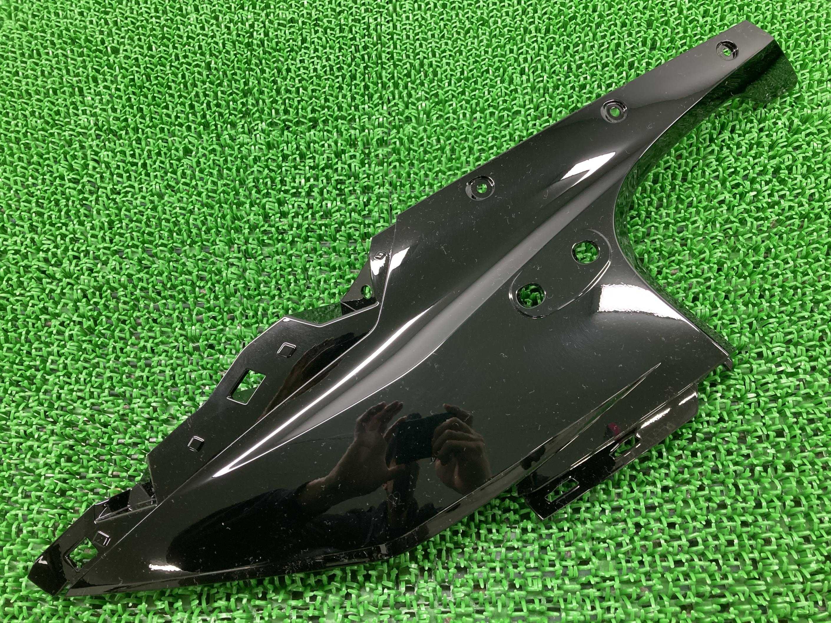 CBR400R アッパーカウル 左 黒 ホンダ 純正 バイク 部品 NC47 後期 16~ コンディション良好 コケキズ無し 車検 Genuine 【中古】 98|ティーエスパーツ 店