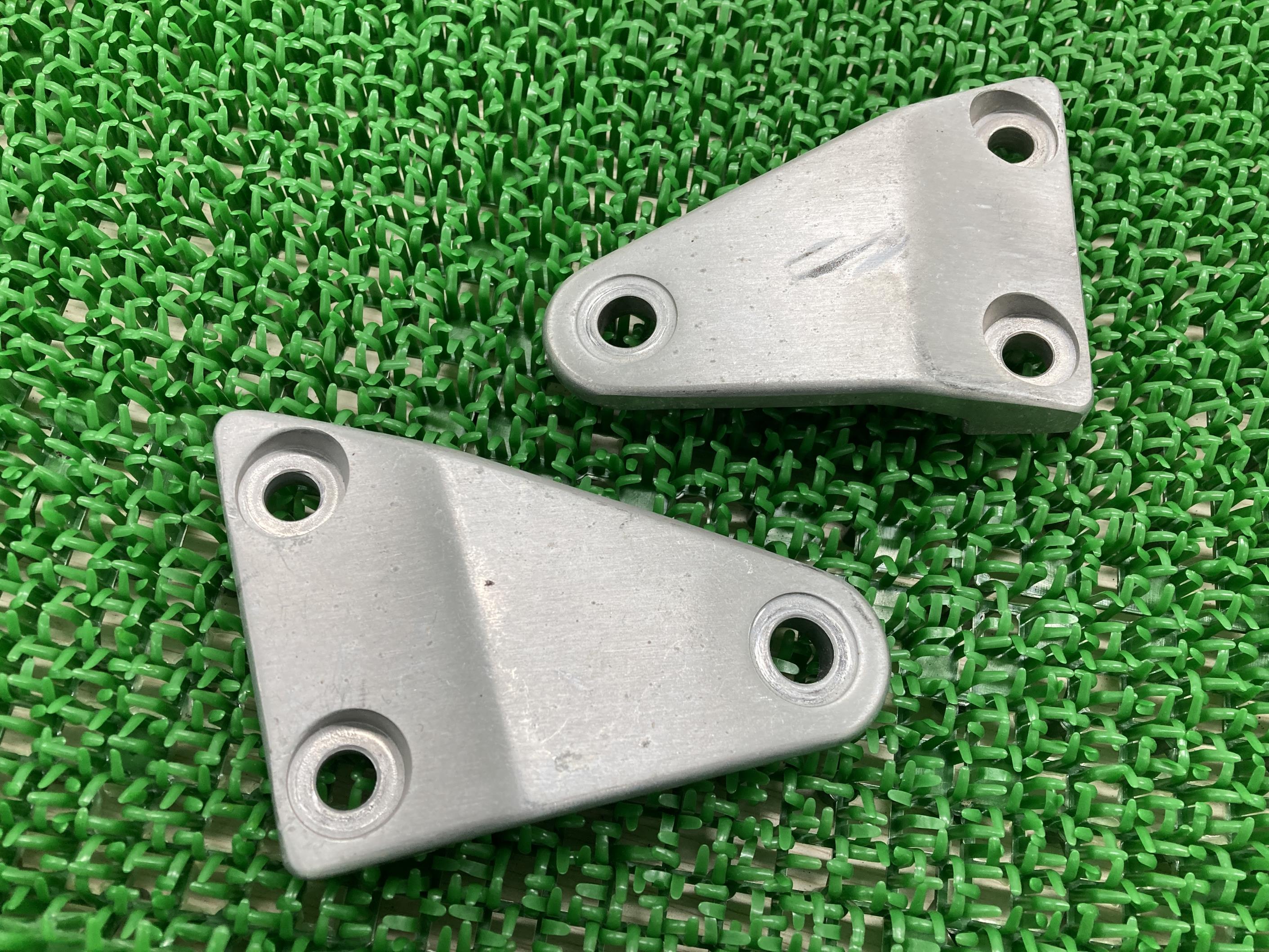 ホンダ cb750f rc04 ライトステー 純正 A1aZr5mPc2L._UF894,1000_QL80_.jpg