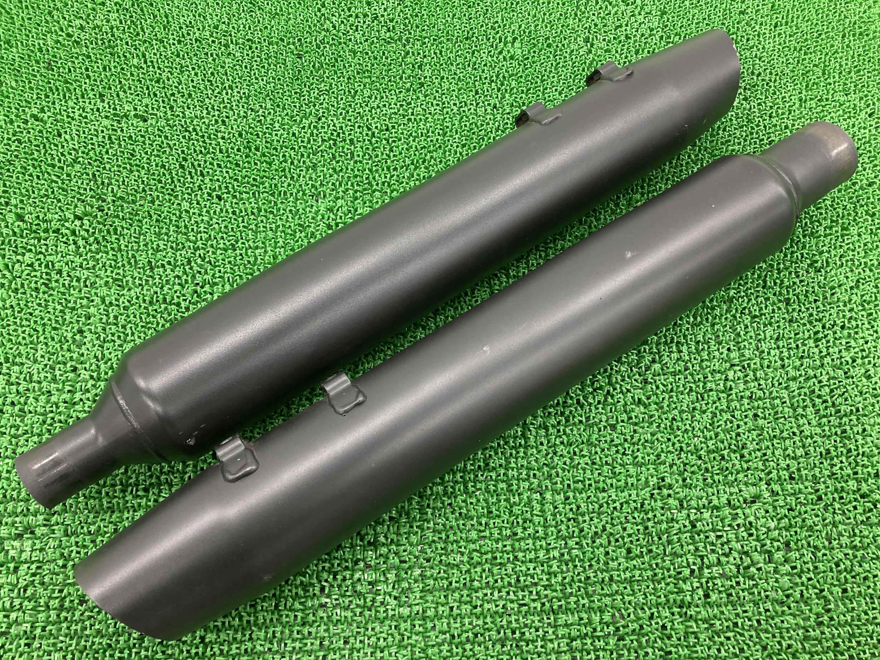 FLHRXS1870 サイレンサーマフラー 左右 ハーレー 純正 バイク 部品 64900769 64900770 18年以降 FLHXS FLTRXS コケキズ無し 車検 Genuine 【中古】 0