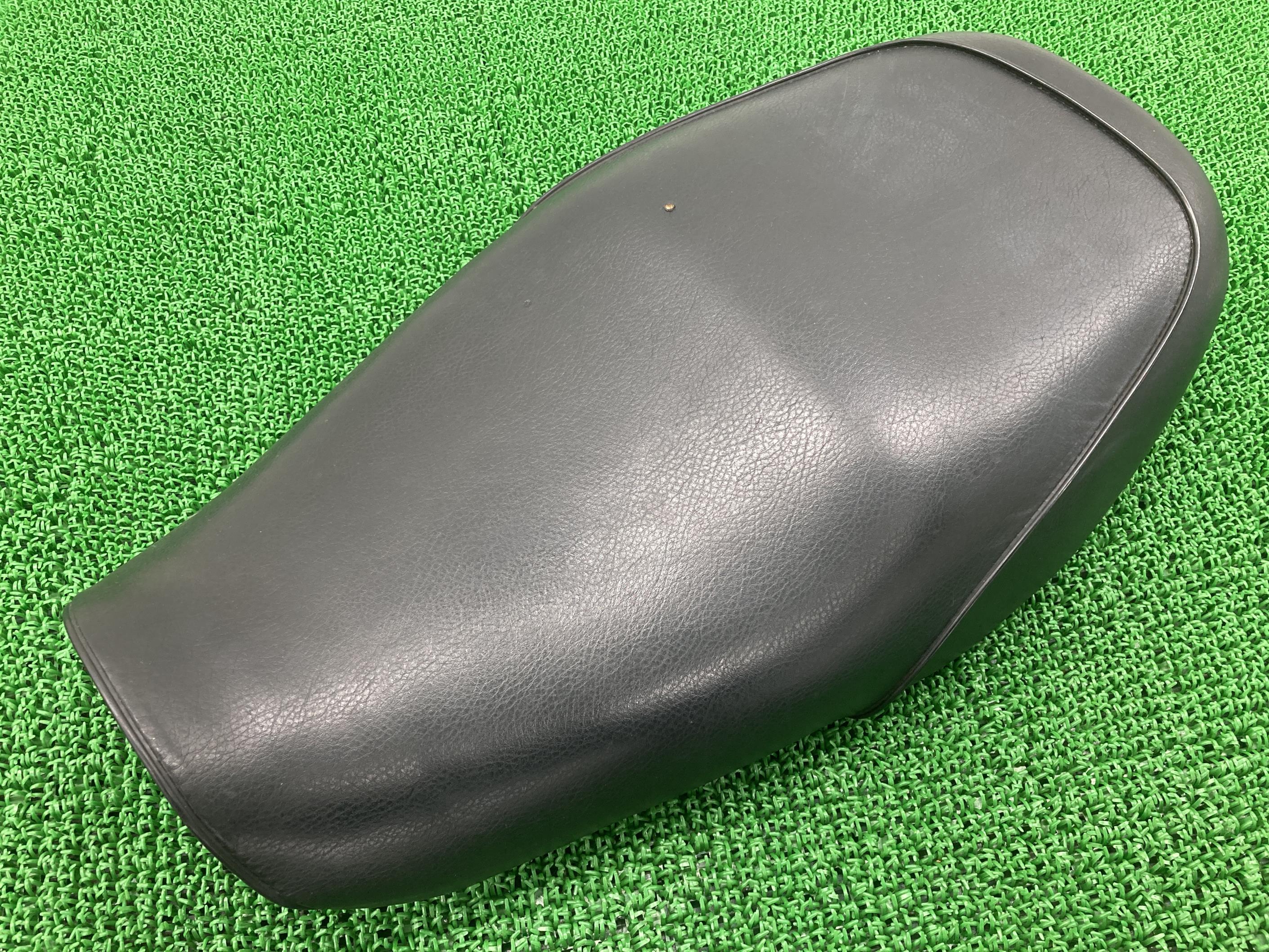 インパルス400 #gk79a 後期 #バイクシート #SUZUKI SUZUKI GSX400