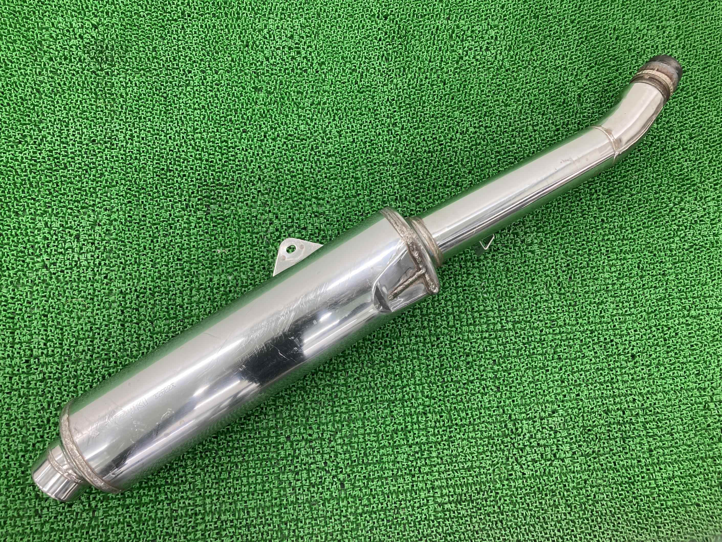 イナズマ400 サイレンサーマフラー スズキ 純正 バイク 部品 GK7BA 機能的問題なし 品薄 希少品 車検 Genuine 【中古】 56｜ティーエスパーツ　店