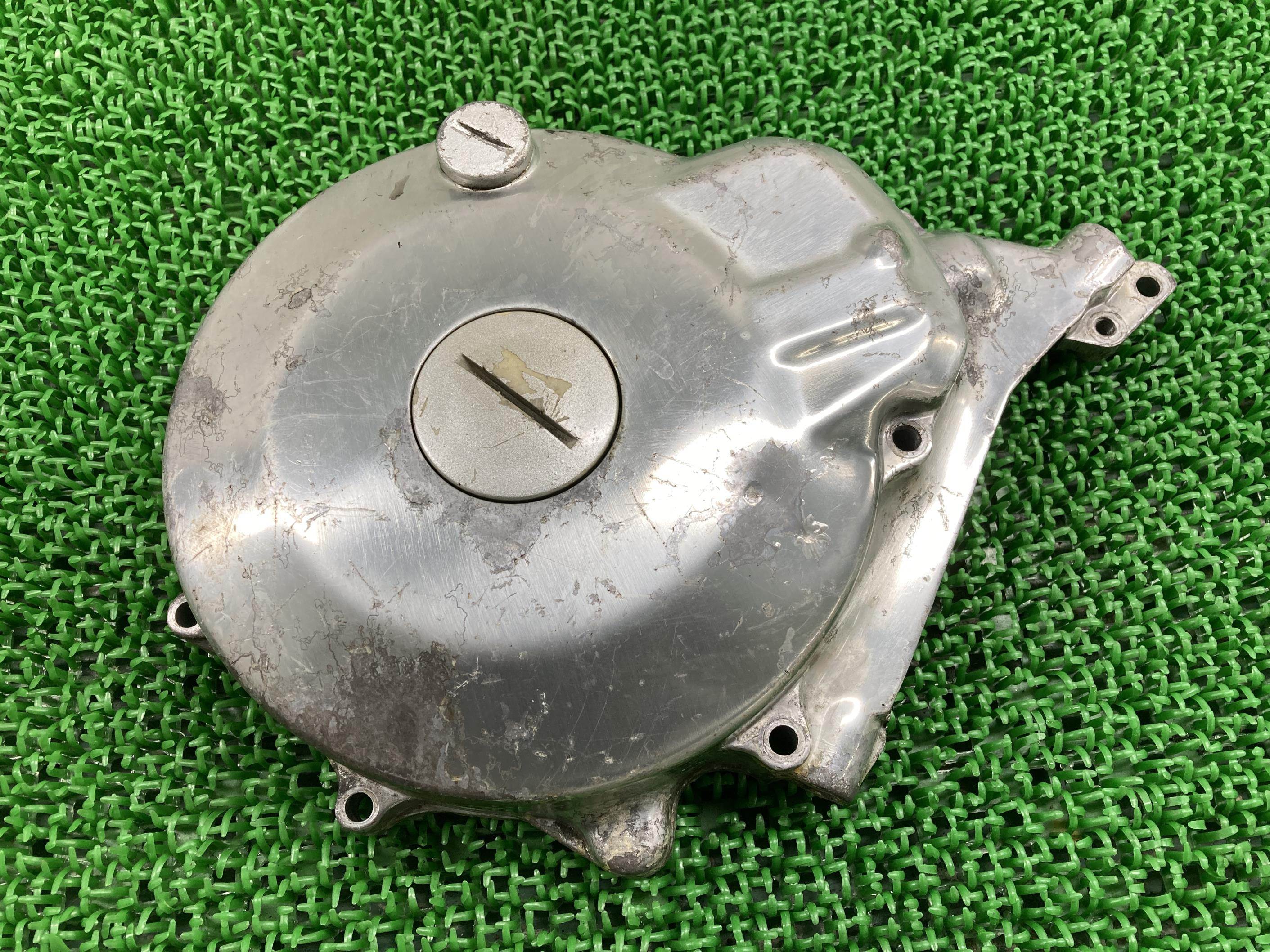 SRX400 SRX600 エンジンカバー ヤマハ 純正 バイク 部品 クランクケースカバー ペイント素材に 割れ欠け無し 車検 Genuine 【中古】 30｜ティーエスパーツ　店