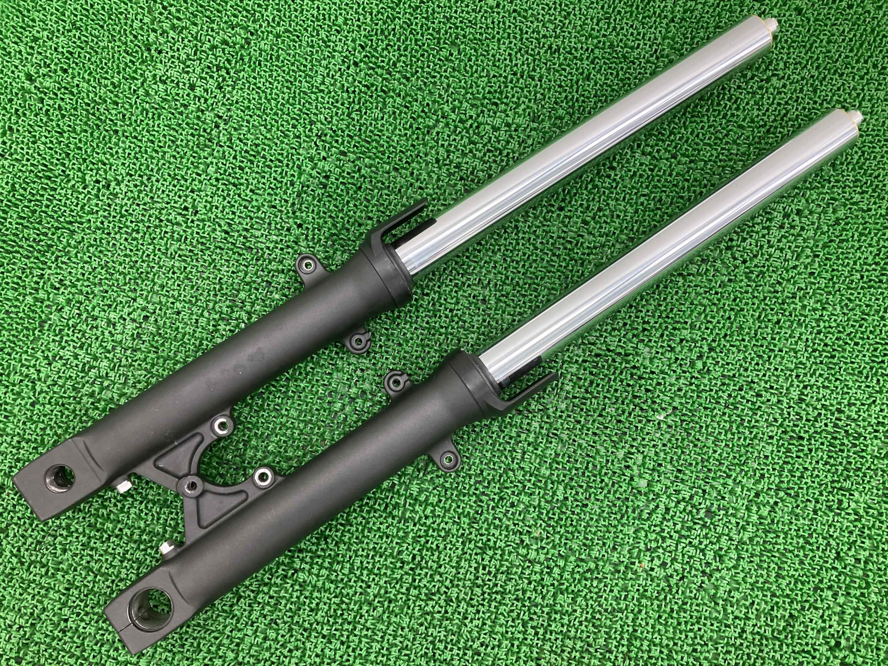 ZRX1200ダエグ フロントフォーク 左右 カワサキ 純正 バイク 部品 ZRT20D ZR1200D コンディション良好 コケキズ無し 曲がり無し 車検 Genuine 【中古】 65｜ティーエスパーツ　店 36,920円