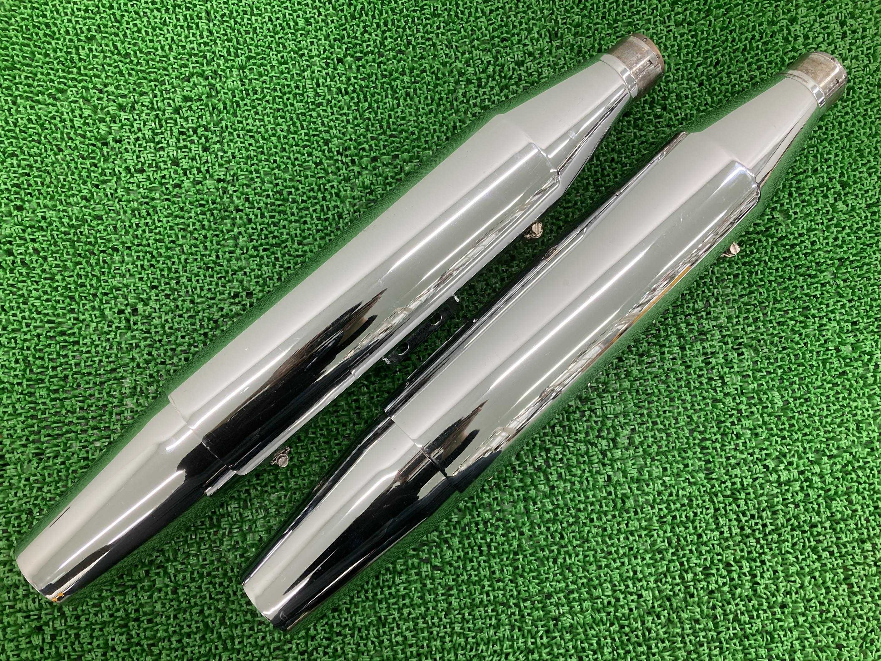 FLDE1750 サイレンサーマフラー ハーレー 純正 バイク 部品 ソフテイルデラックス コケキズ無し 品薄 希少品 車検 Genuine 【中古】 93