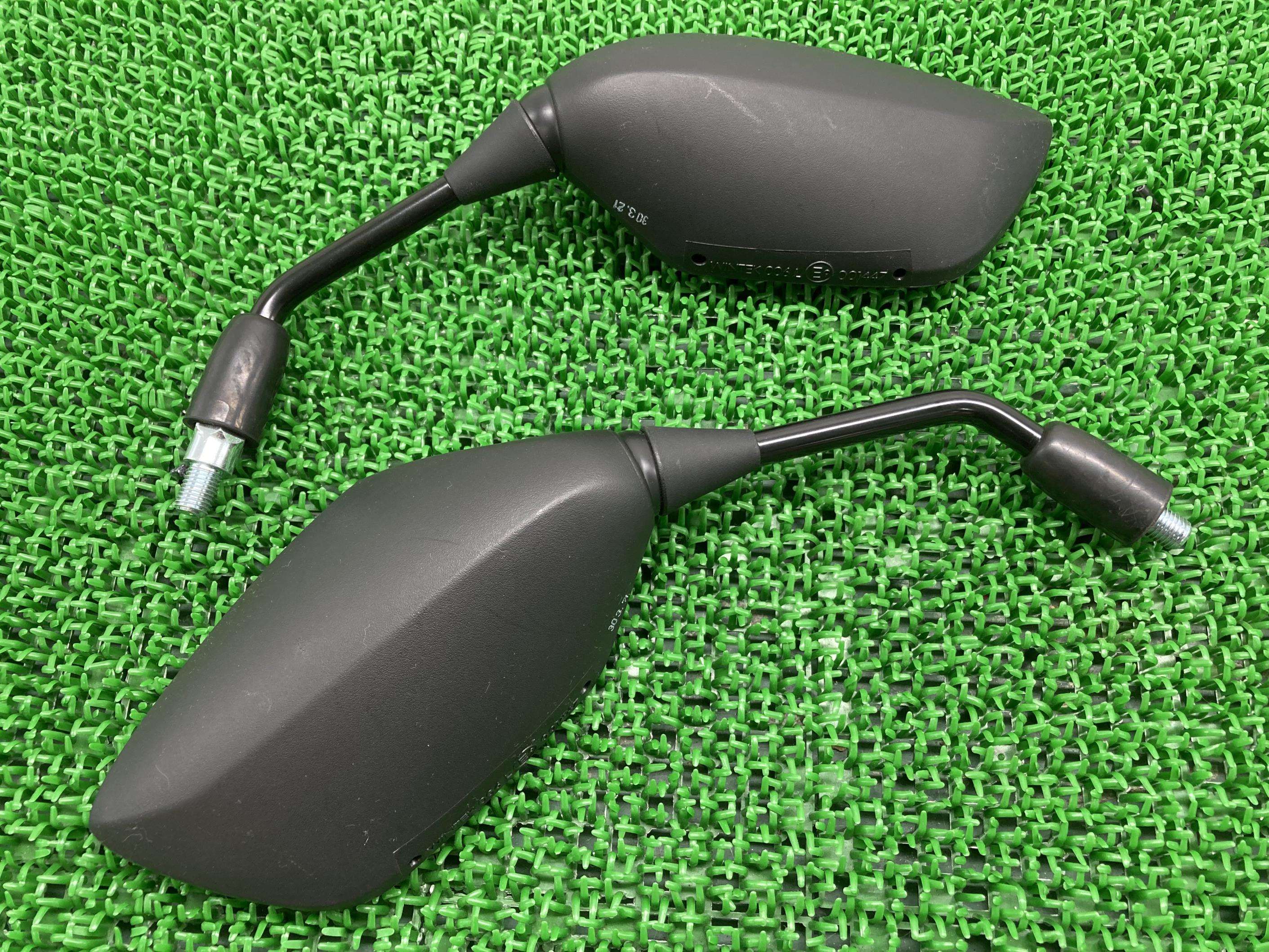 PCX125 PCX150 ミラー 左右 ホンダ 純正 バイク 部品 JF81 KF30 正10mm コンディション良好 割れ欠け無し 車検 Genuine 【中古】 1