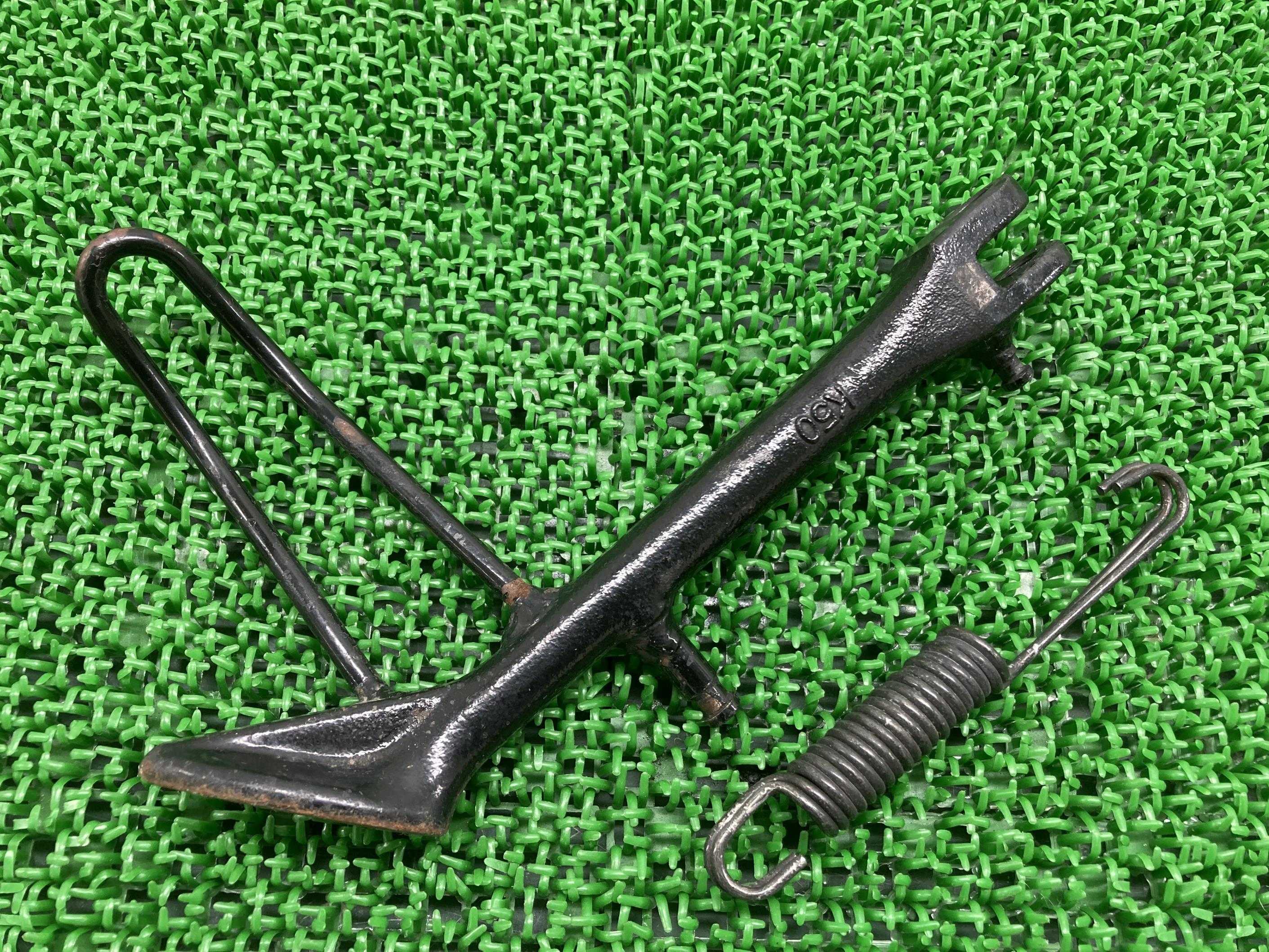 W650 サイドスタンド カワサキ 純正 バイク 部品 EJ650A スプリング付き コンディション良好 コケキズ無し 曲がり無し 車検 Genuine 【中古】 84|ティーエスパーツ 店