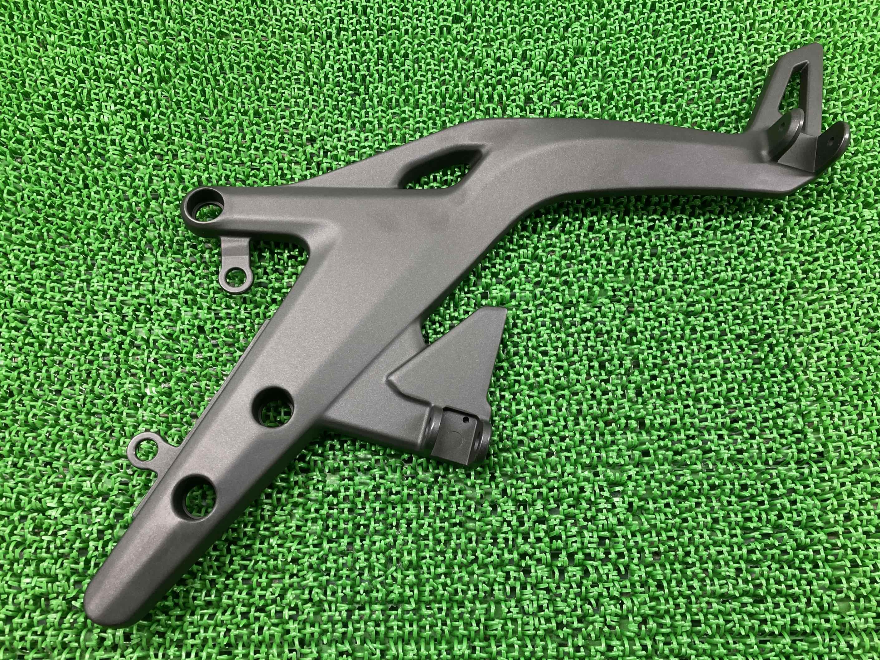 NINJA400 ステッププレート 左 在庫有 即納 カワサキ 純正 新品 バイク 部品 EX400E ステップホルダー 未使用 割れ欠け無し 品薄 車検 Genuine 29
