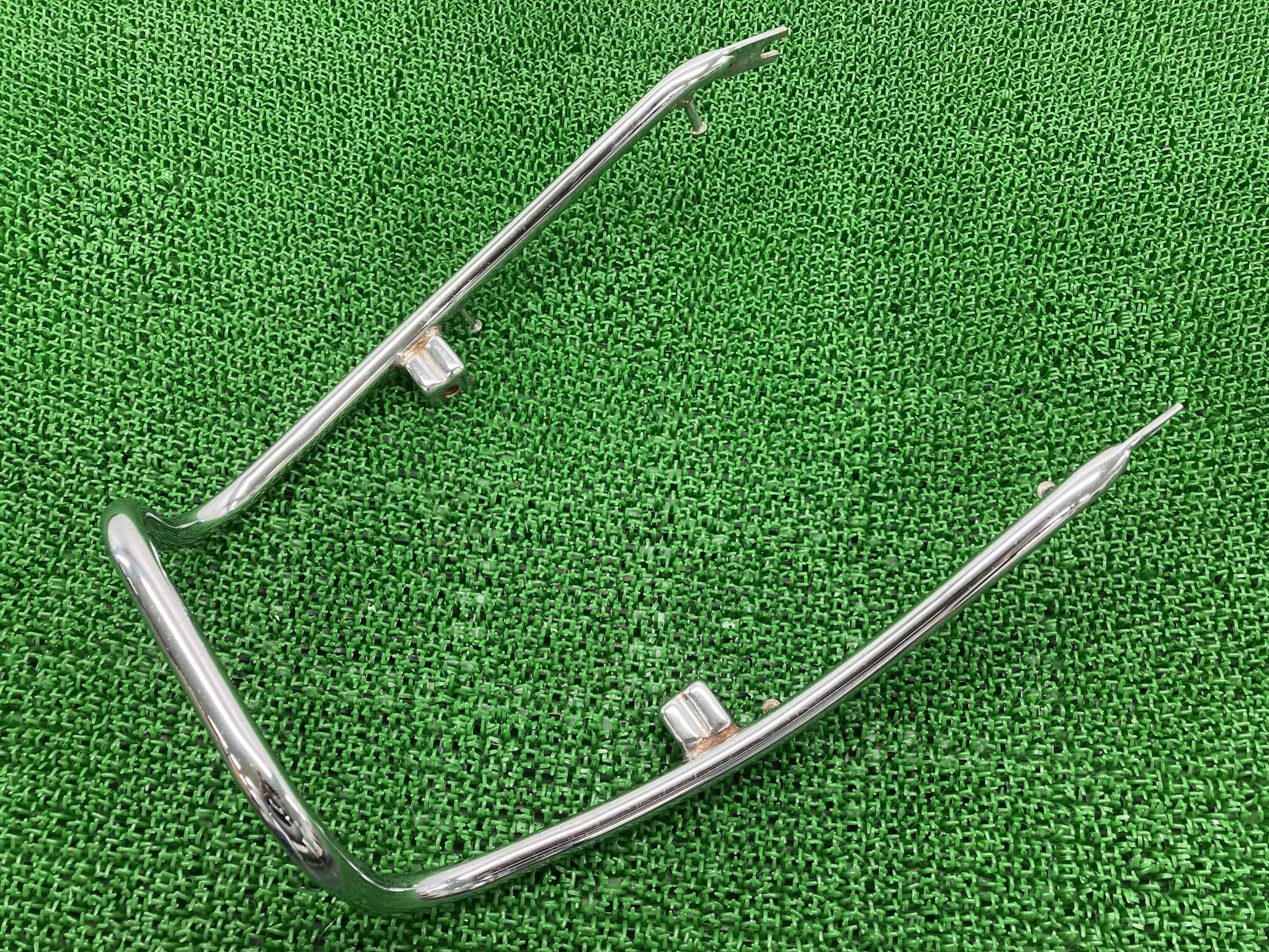 SR400グラブバーヤマハ純正バイク部品RH01JRH03Jアシストグリップタンデムバーコンディション良好曲がり無し車検Genuine【中古】 71