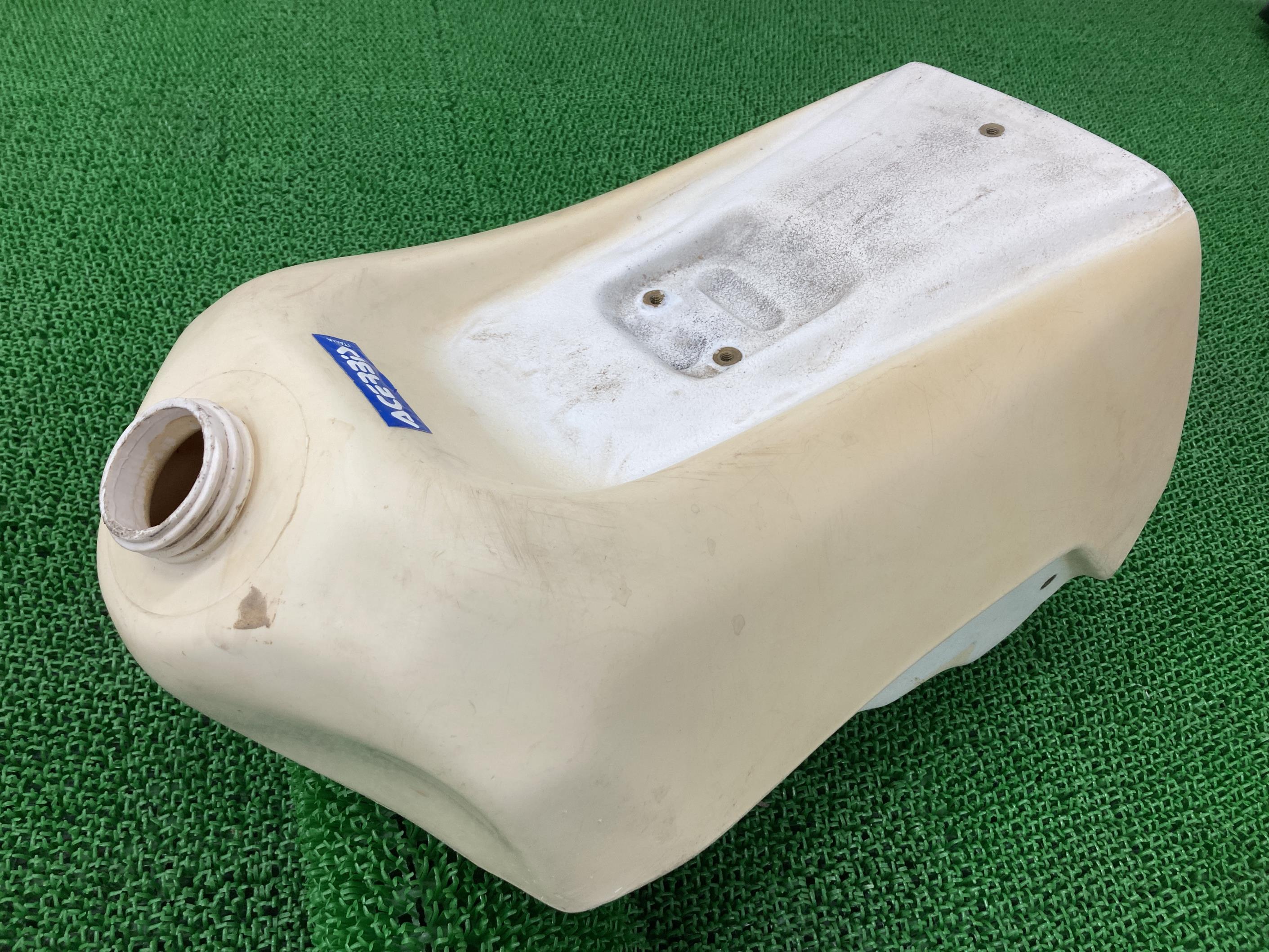 楽天市場】RZ250タンク白/赤在庫有即納ヤマハ純正新品バイク部品
