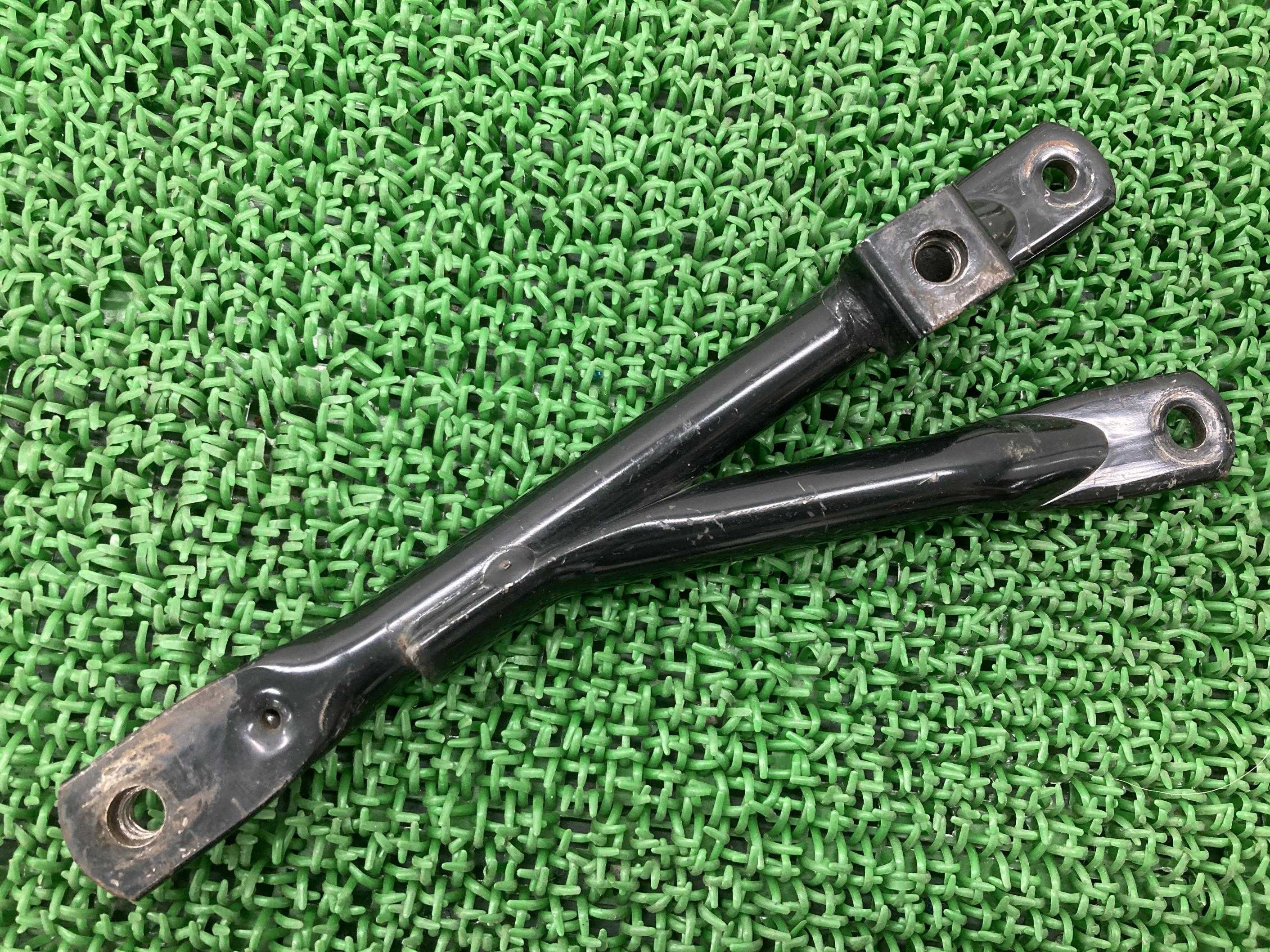 ドラッグスター400マフラーステーヤマハ純正バイク部品4TRVH01JXVS400DragStar400曲がり無し品薄車検Genuine【中古】 63