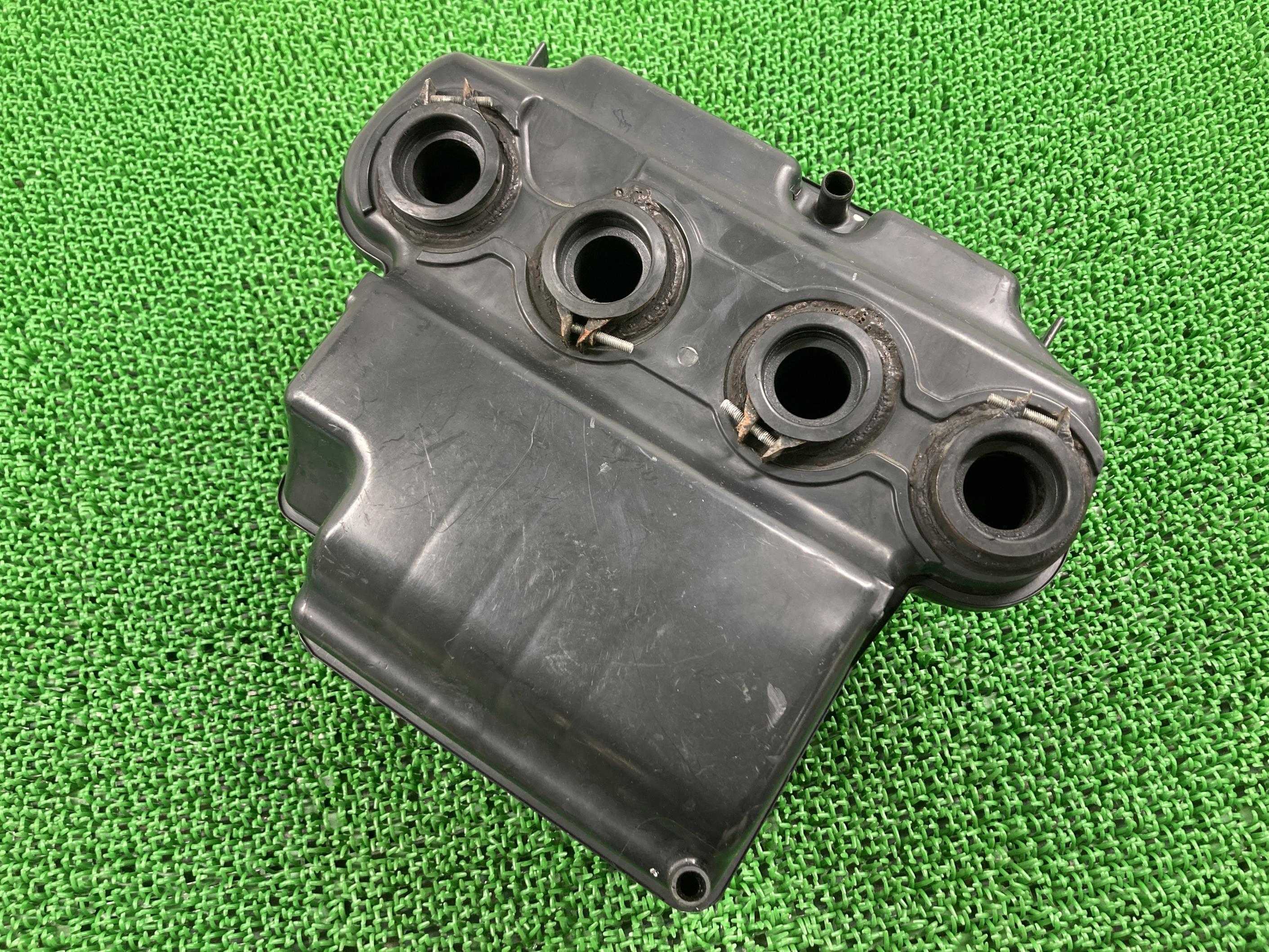 CB400SF エアクリーナーボックス ホンダ 純正 バイク 部品 NC42 REVO 割れ欠け無し 品薄 希少品 車検 Genuine 【中古】 75