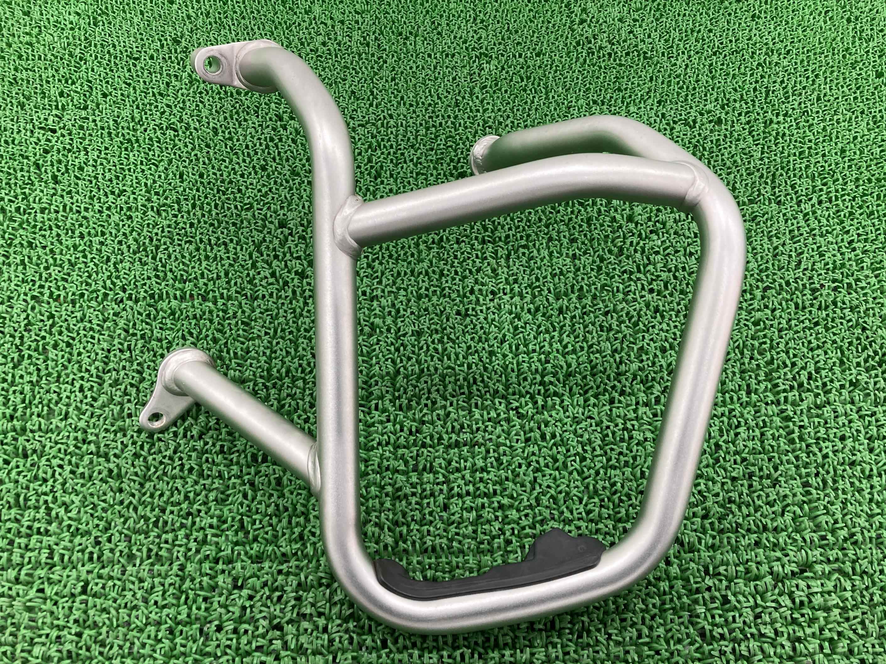 R1250GS エンジンガード 左 8389433-01 BMW 純正 バイク 部品 クラッシュバー 曲がり無し 品薄 希少品 車検 Genuine 【中古】 Ys