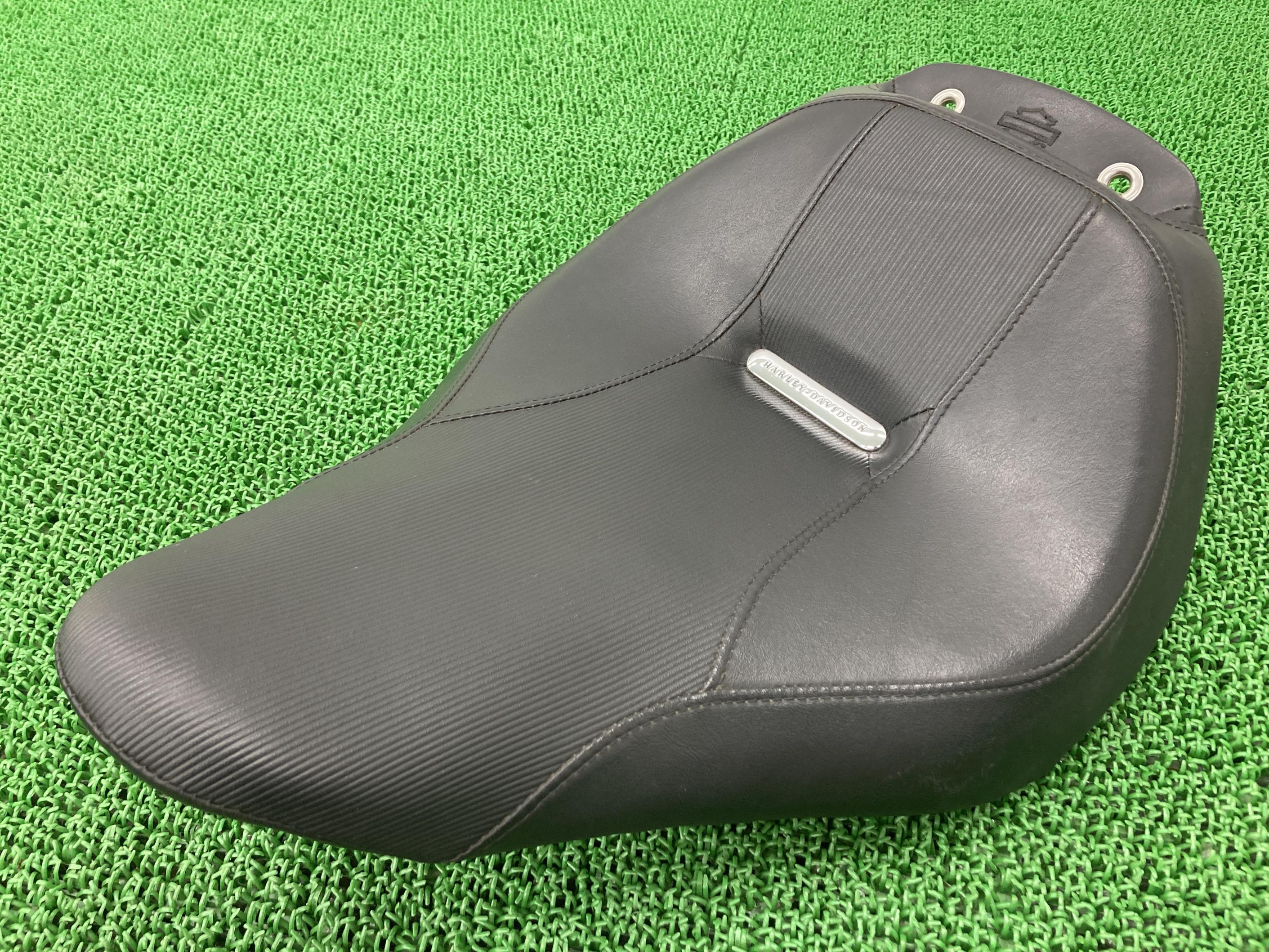 楽天市場】イージーライダース製ソフテイルシート社外バイク部品