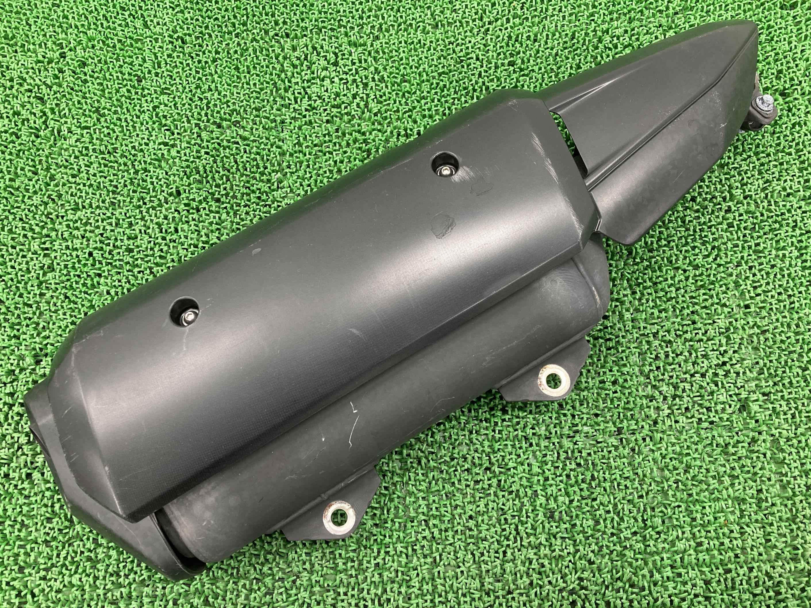 XMAX サイレンサーマフラー ヤマハ 純正 バイク 部品 SG42J X-MAX 凹み無し 品薄 希少品 車検 Genuine 【中古】 52|ティーエスパーツ 店
