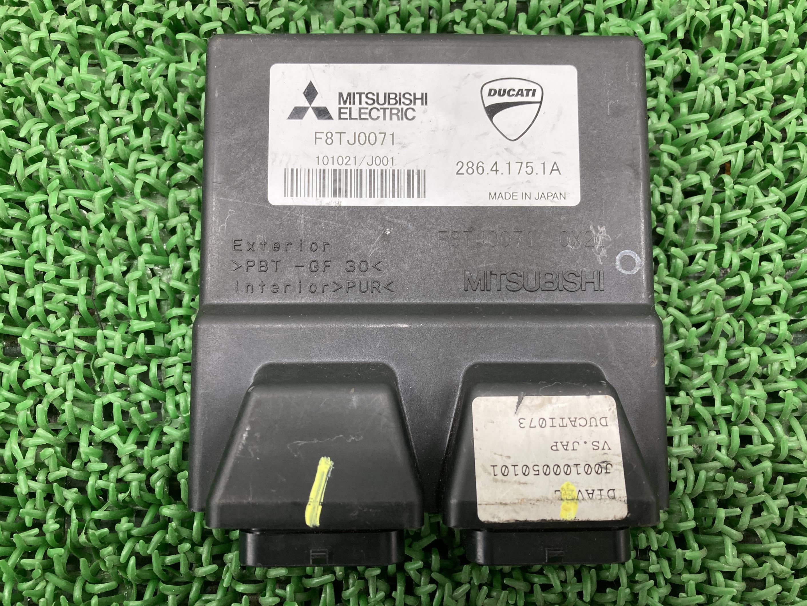 ディアベル ECU ドゥカティ 純正 バイク 部品 DIAVEL ECM エンジンコントロールユニット 割れ欠け無し 車検 Genuine 【中古】 21