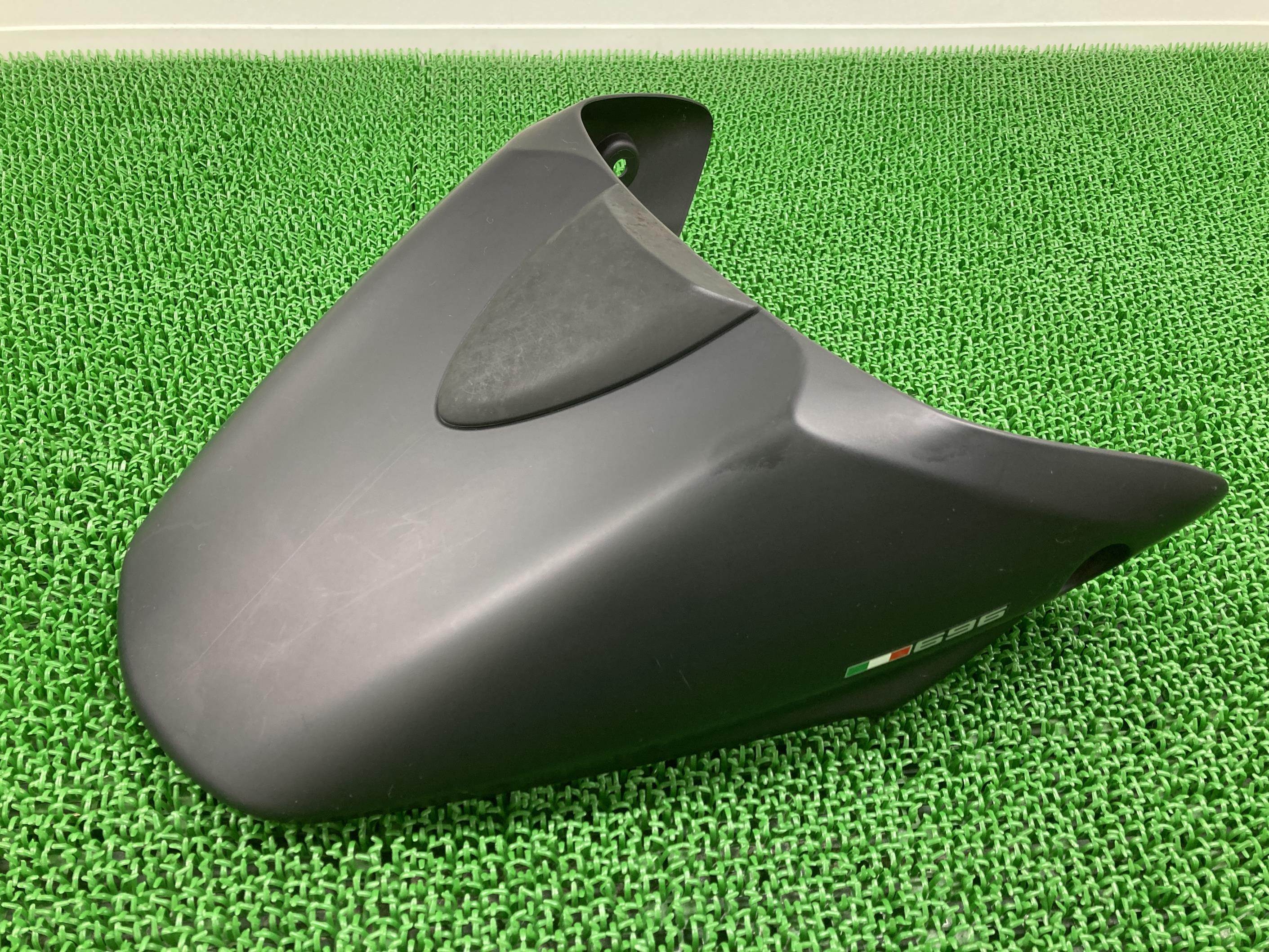 M696 シングルシートカウル マットB ドゥカティ 純正 バイク 部品 割れ欠け無し 品薄 希少品 リアカバー 車検 Genuine 【中古】 44