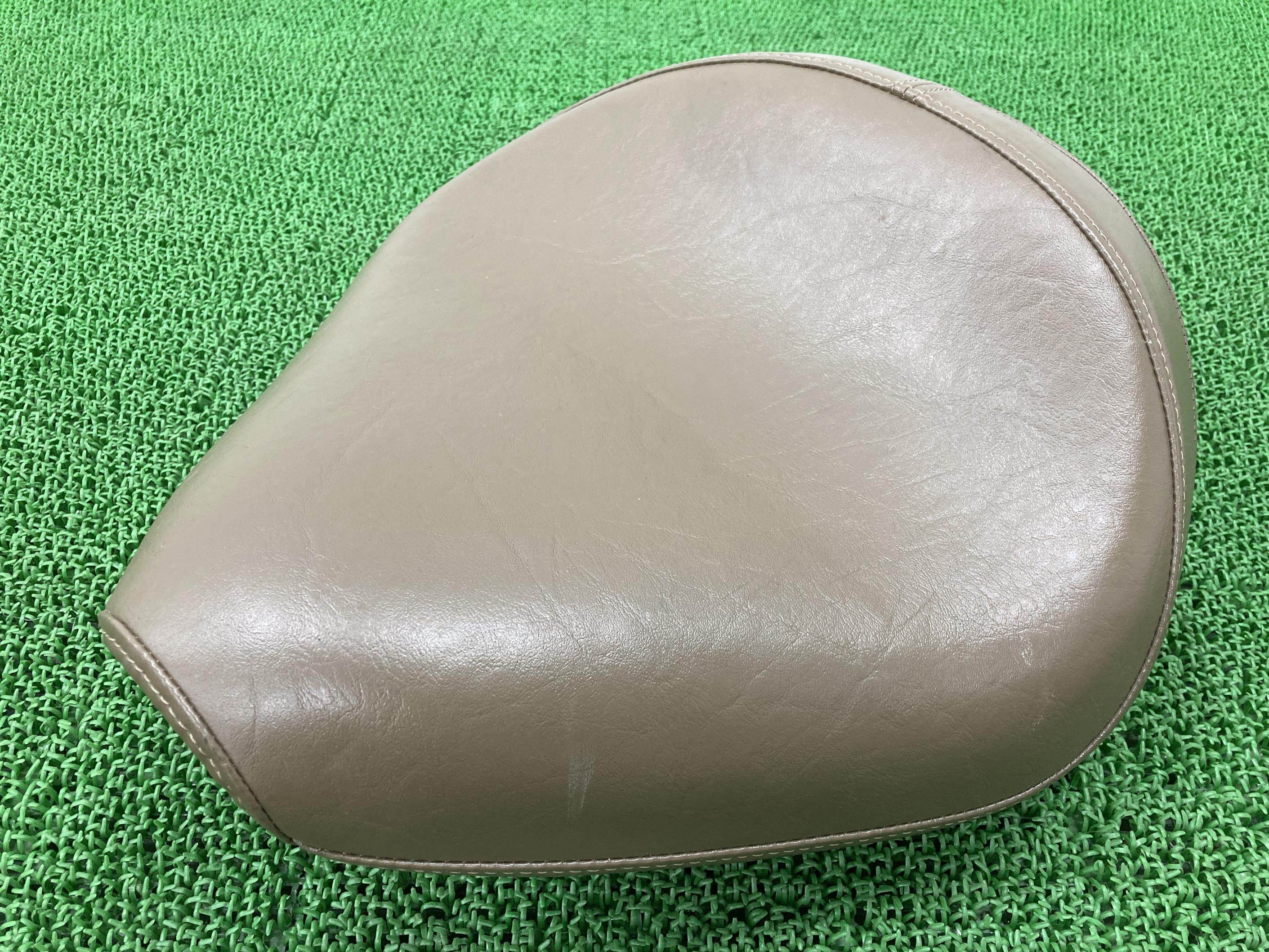 ドラッグスター250 フロントシート 茶 ヤマハ 純正 バイク 部品 VG05J メインシート コンディション良好 破れ無し 品薄 車検 Genuine 【中古】 2|ティーエスパーツ 店