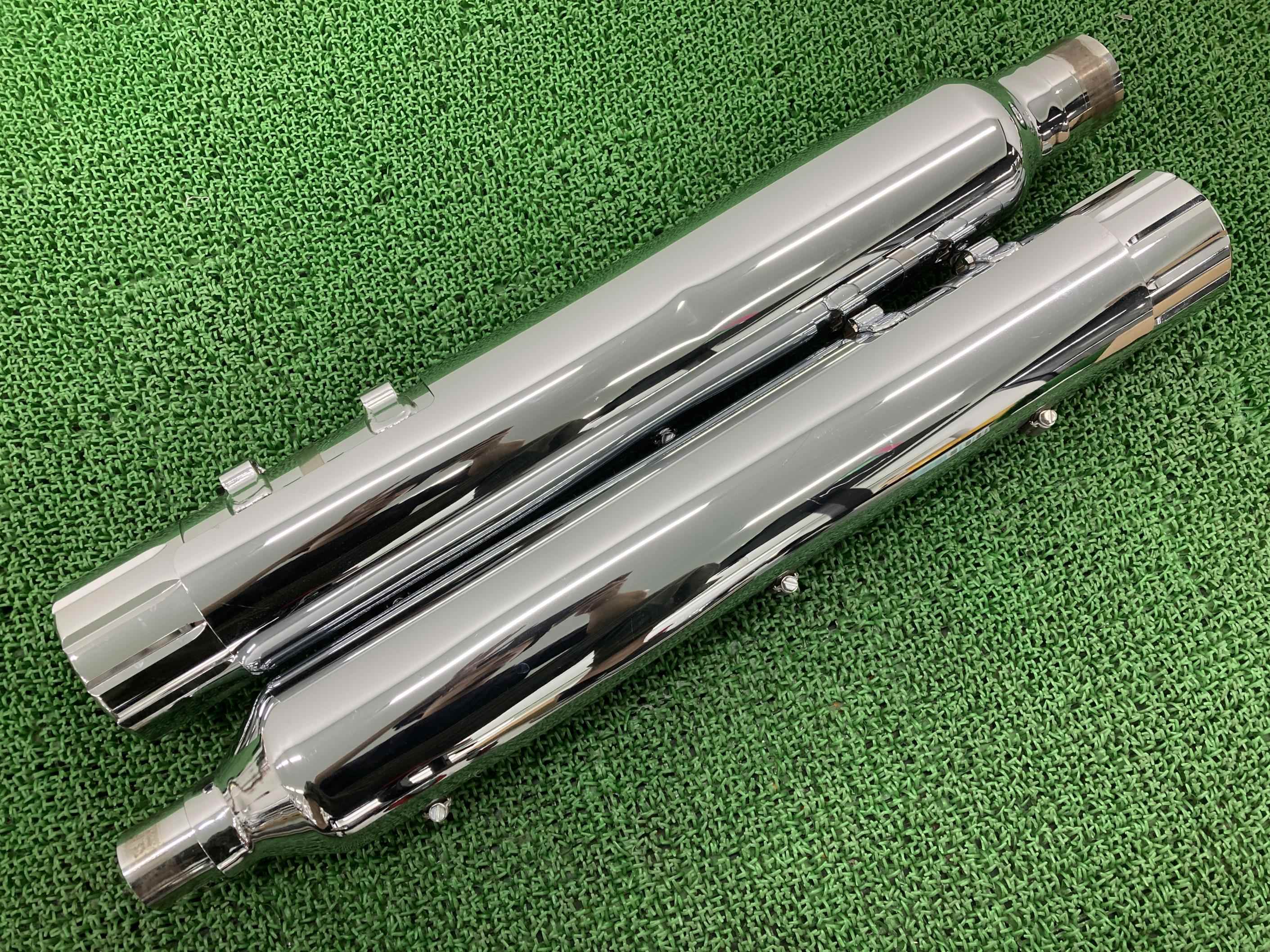 FLTRXSE1920 サイレンサーマフラー ハーレー 純正 バイク 部品 64900254A 64900255A CVO ロードグライド ツーリング 車検 Genuine 【中古】 96