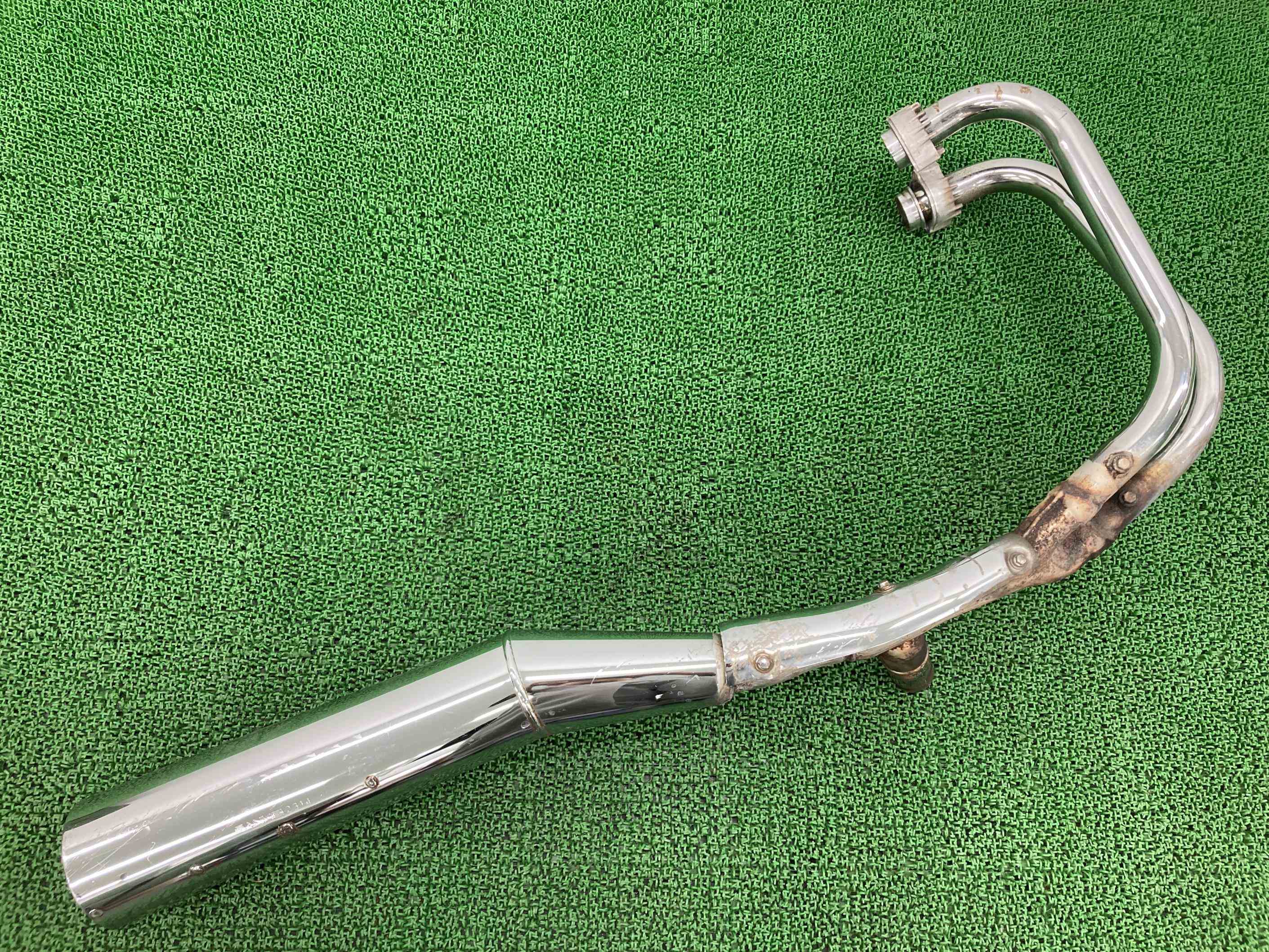 CB750 マフラー 右 ホンダ 純正 バイク 部品 RC42 機能的問題なし 品薄 希少品 車検 Genuine 【中古】 46