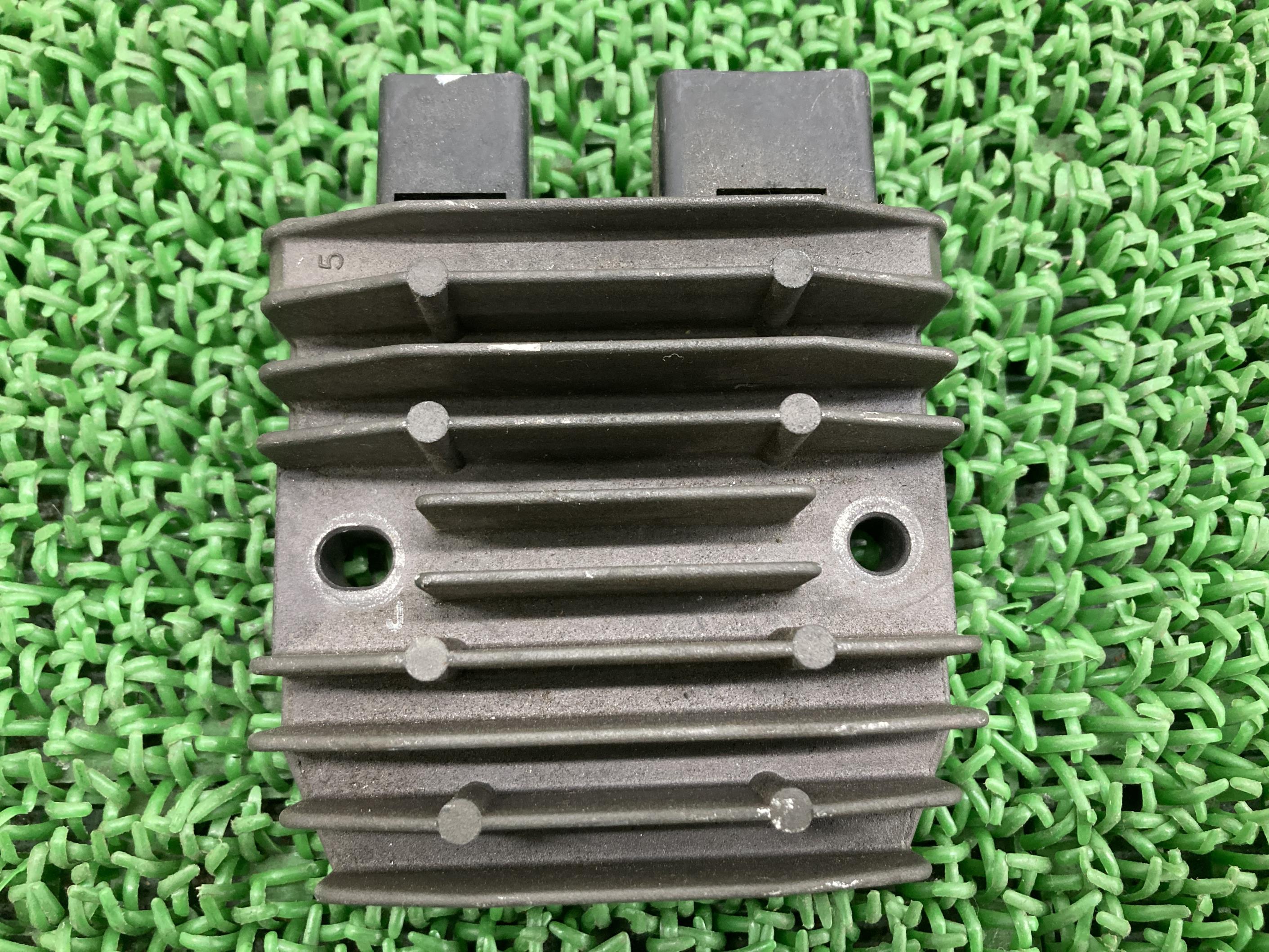 CBR1000RR レギュレター ホンダ 純正 バイク 部品 レギュレーター レクチファイアー MOSFET NC700 品薄 車検 Genuine 【中古】 29