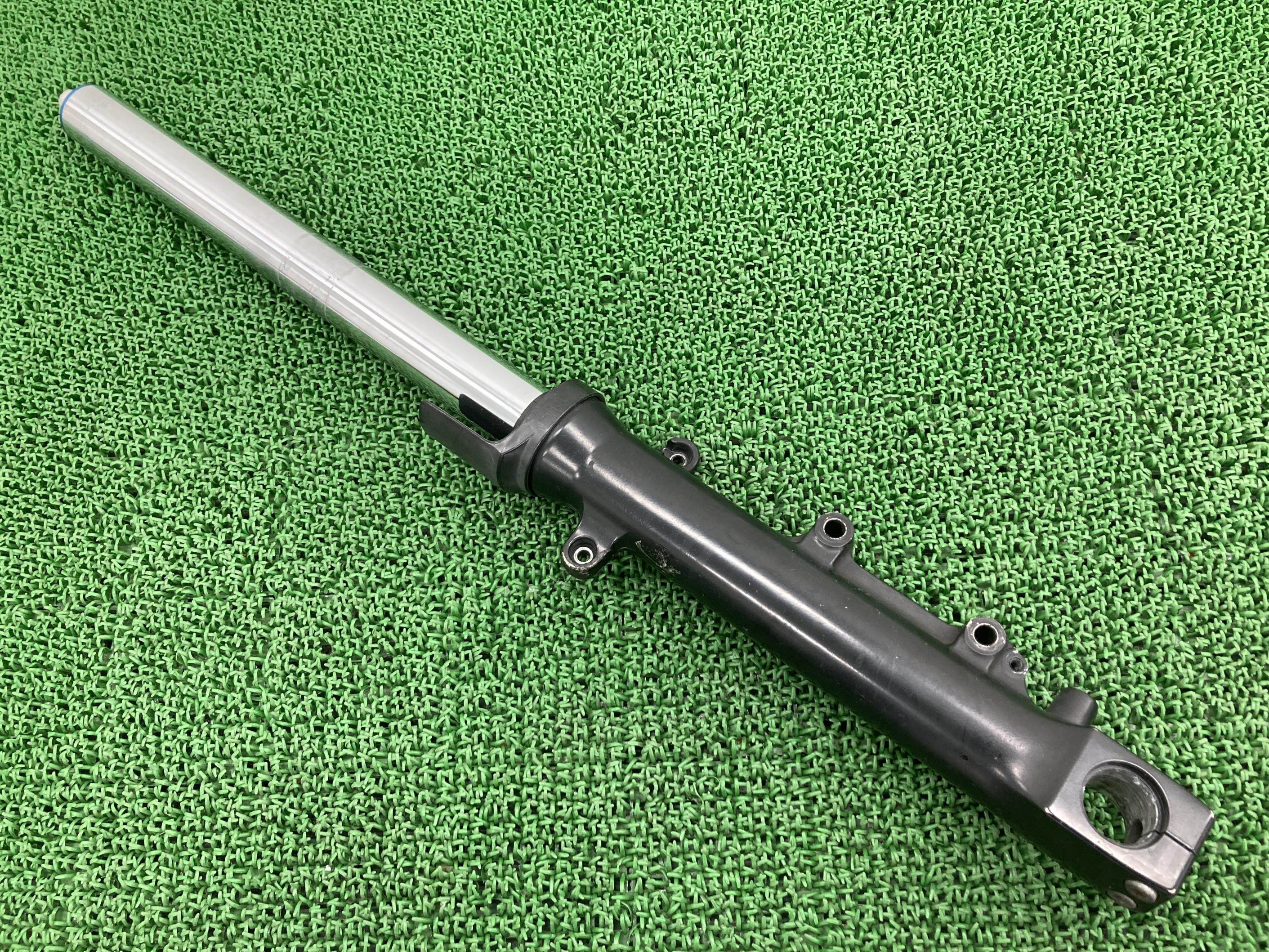 楽天市場】KAWASAKI カワサキ ゼファー400 フロントフォーク 39Φ