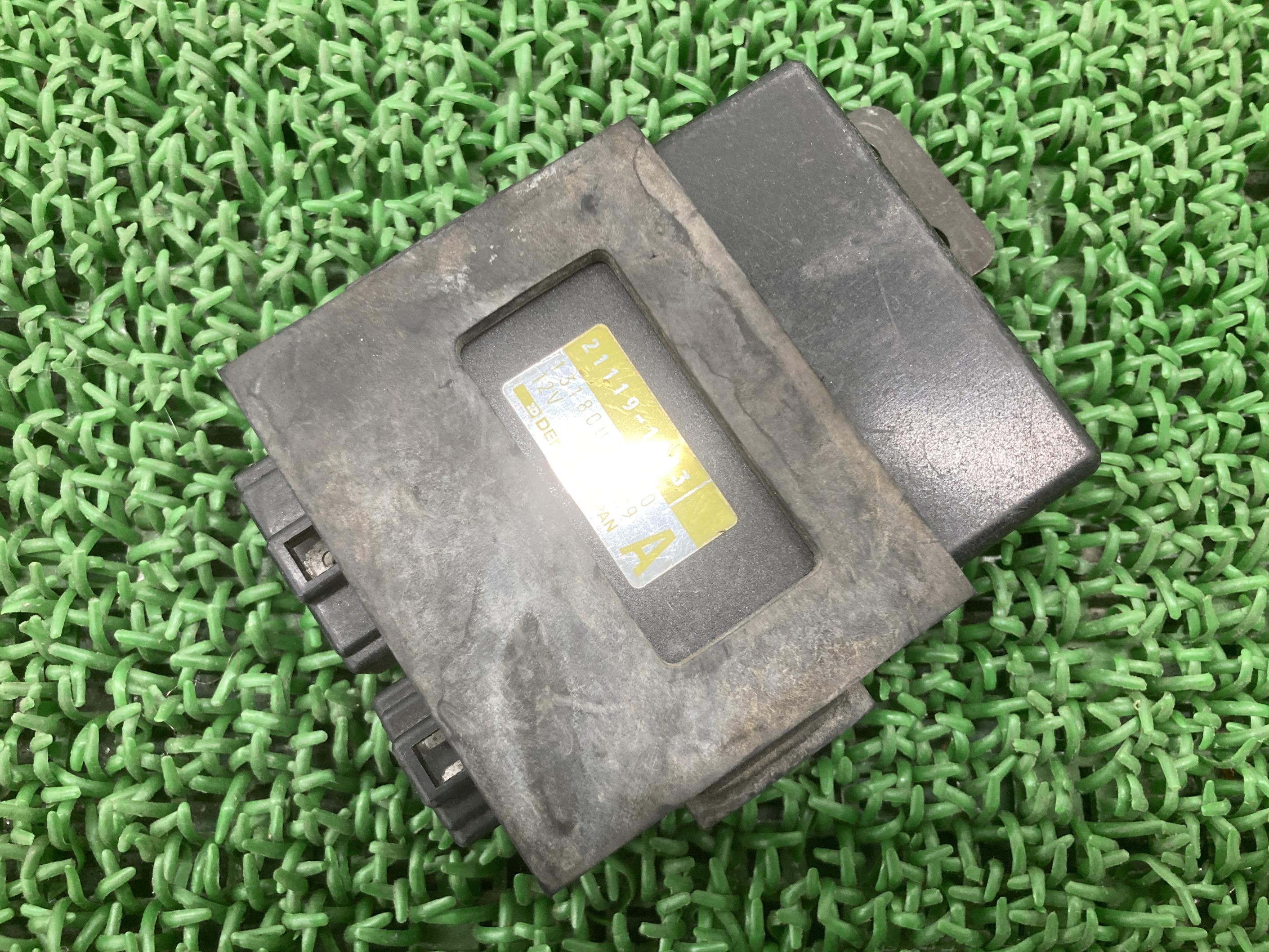 バリオス イグナイター カワサキ 純正 バイク 部品 ZR250A CDI ケース付 機能的問題無し 品薄 車検 Genuine 【中古】 59