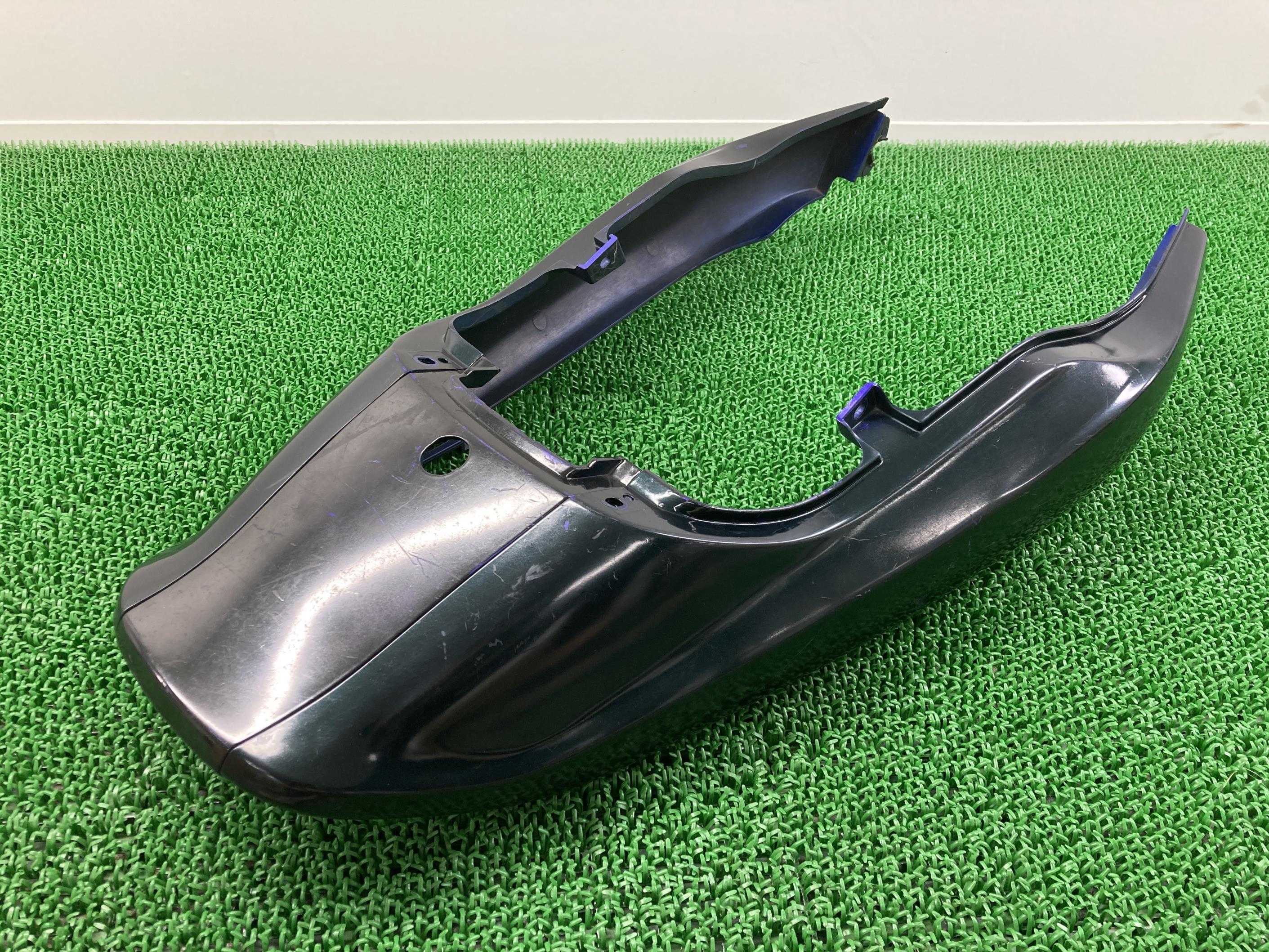 バリオス テールカウル カワサキ 純正 バイク 部品 ZR250A 自家塗装 修復素材やペイント素材に コケキズ無し 緑 黒 車検 Genuine 【中古】 49