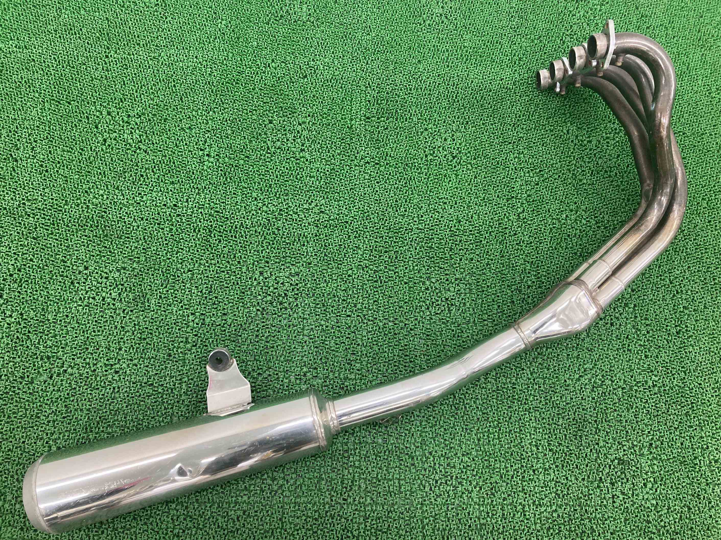 バンディット400 マフラー 10D3 スズキ 純正 バイク 部品 GK75A カスタム素材に 穴あき無し 品薄 希少品 車検 Genuine 【中古】 Tg