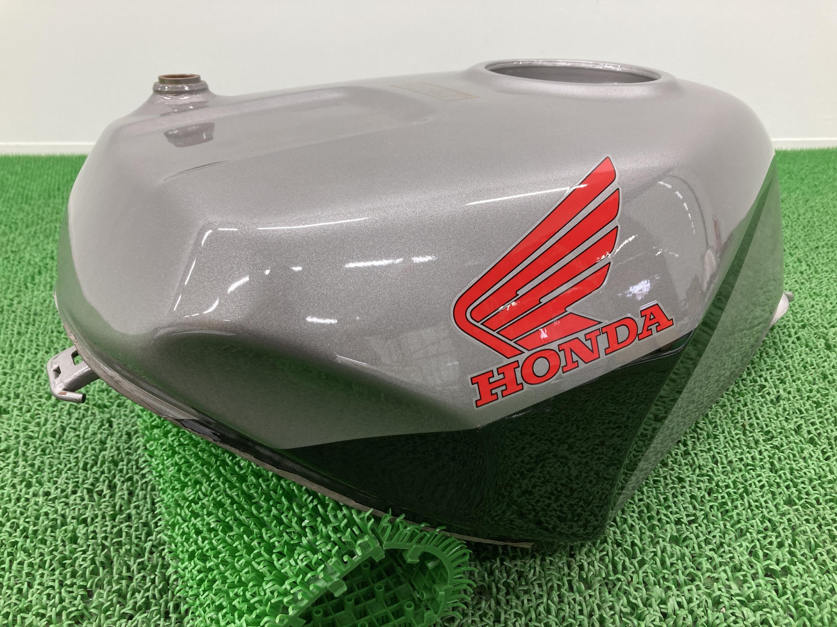 HONDA☆VTR250純正タンク 楽天市場】VTR250 タンク パール ホンダ 純正 バイク 部品 MC33