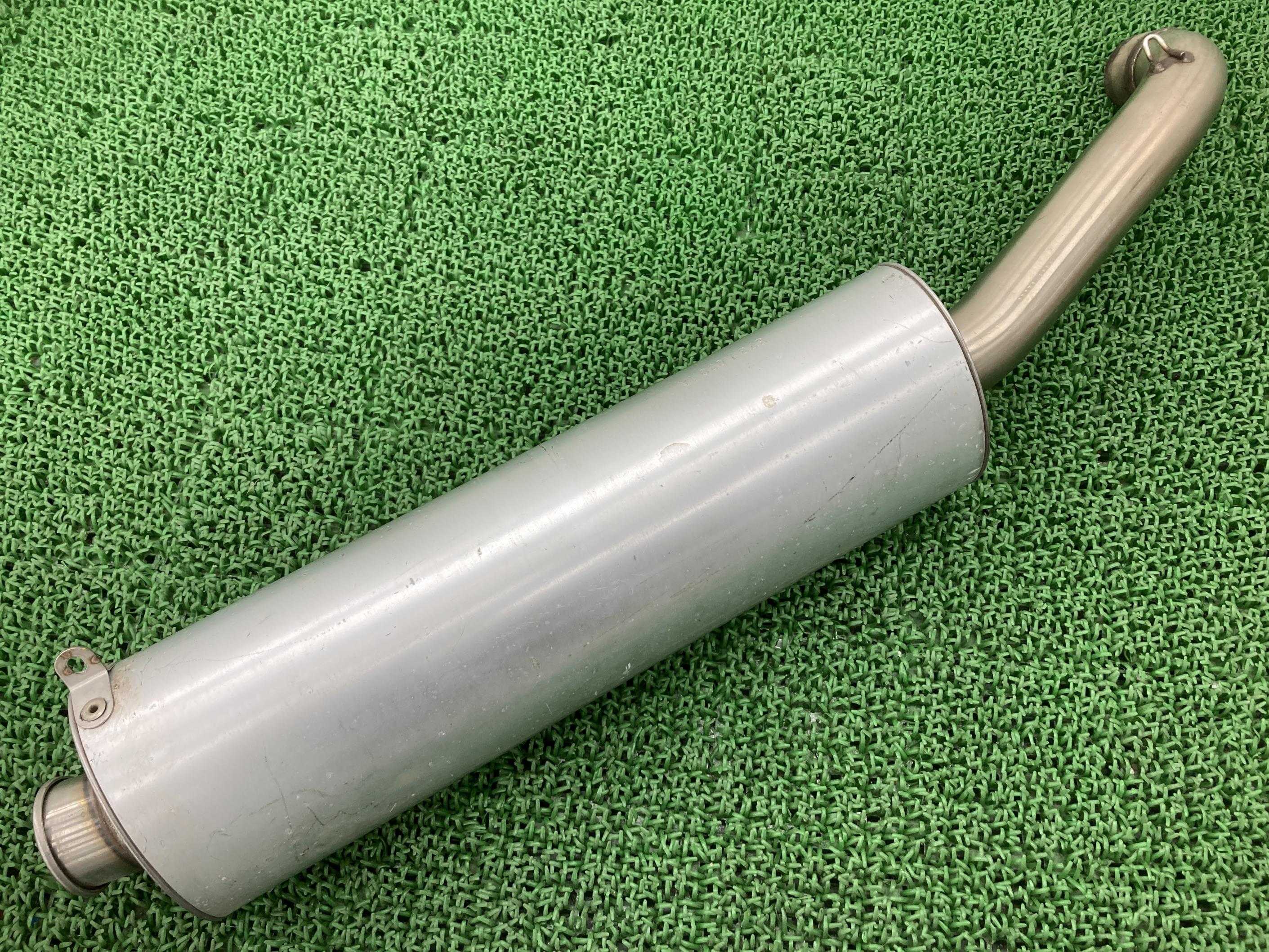 748 916 996 サイレンサーマフラー 右 ドゥカティ 純正 バイク 部品 スーパーバイク コケキズ無し 希少品 車検 Genuine 【中古】 96